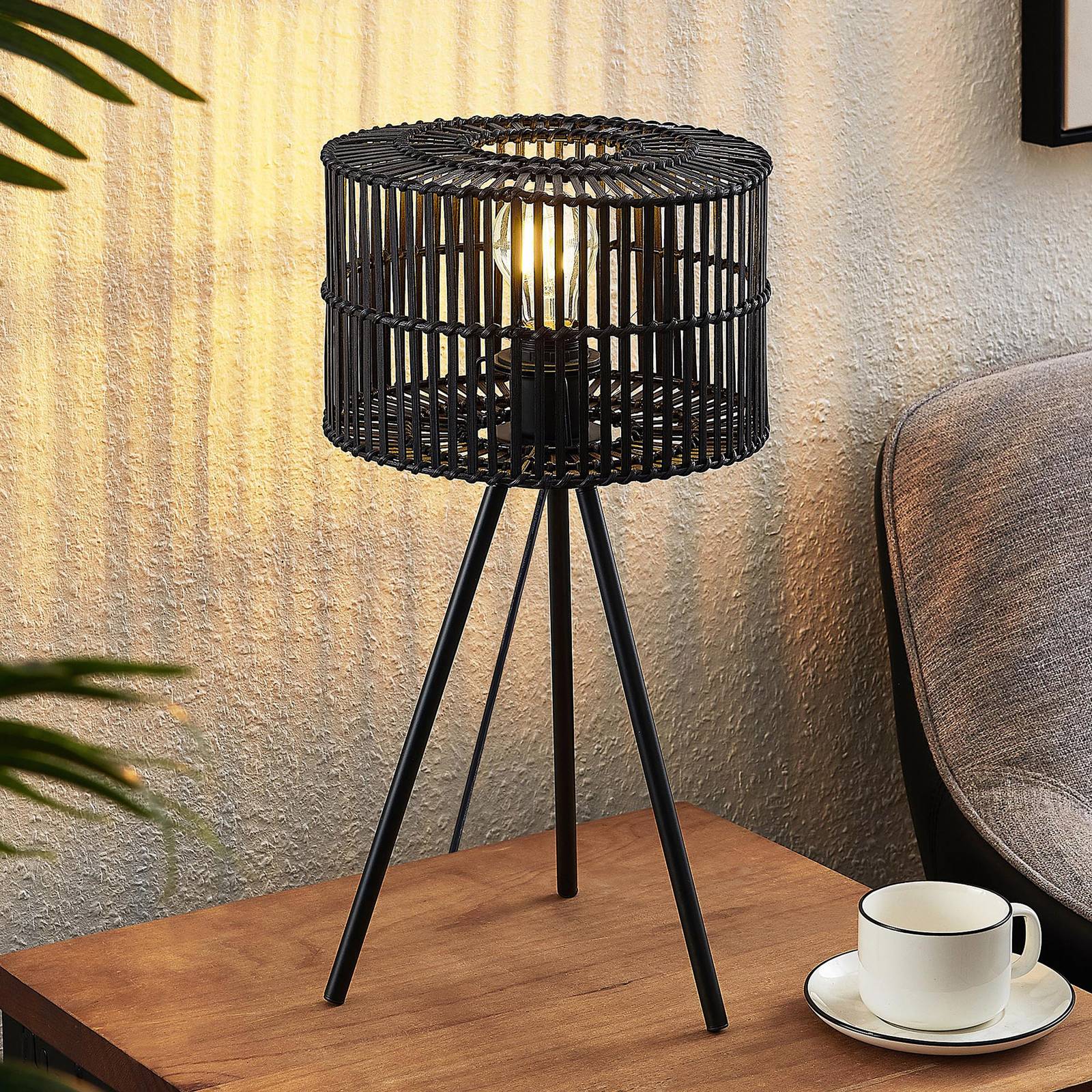 Lindby Bambusová stolní lampa Lindby Rabiya, černá, trojnožka