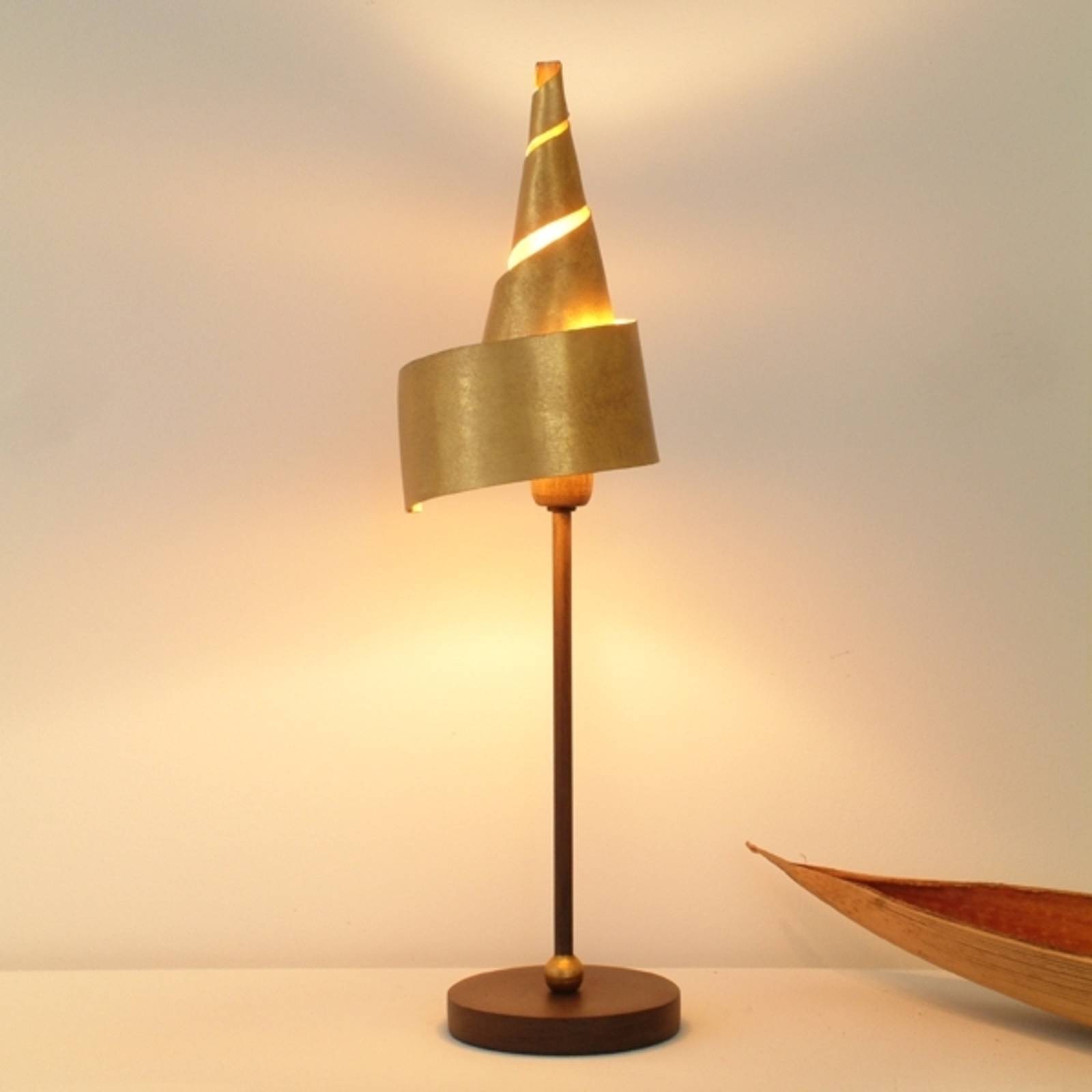 Holländer Zlatá stolní lampa ZAUBERHUT s kovovým stínidlem