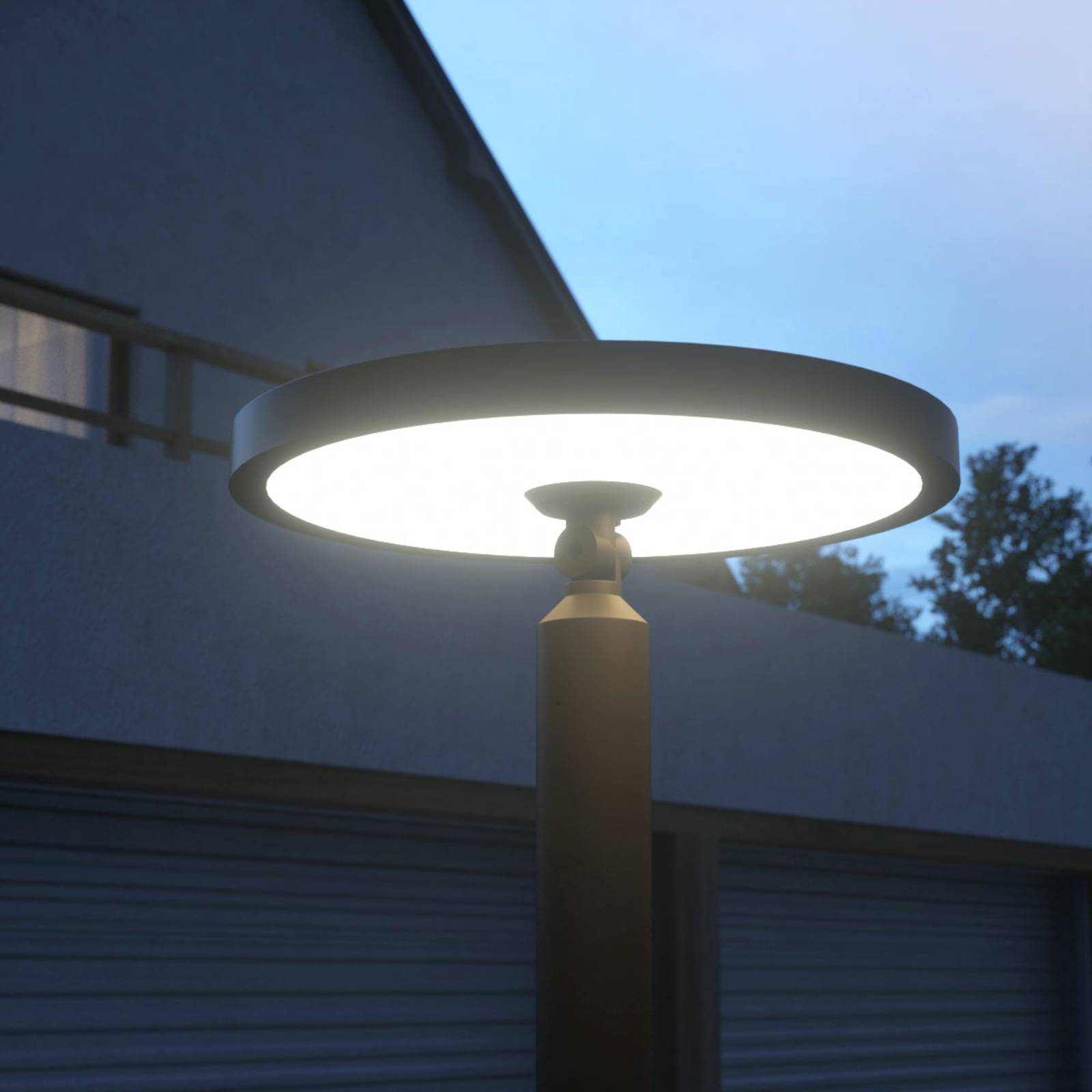 Lucande LED vonkajšie svetlo Akito, hliník, grafitovo sivá, 220 cm