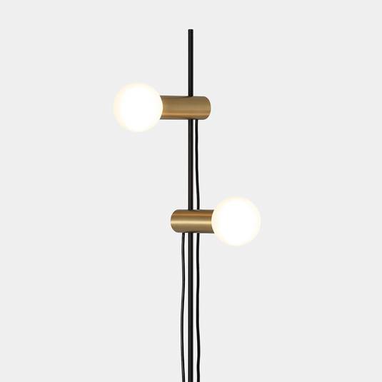 Leds C Nude Double Stehleuchte E Gold Schwarz Lampenwelt De