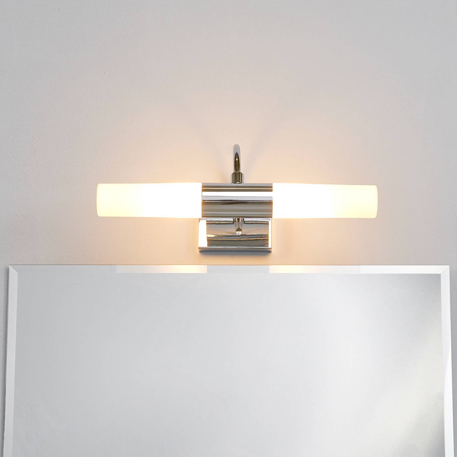 Lindby devran fürdőszobai tükör világítás