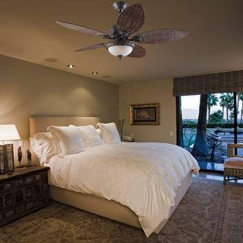 Hunter Caribbean Breeze ceiling fan