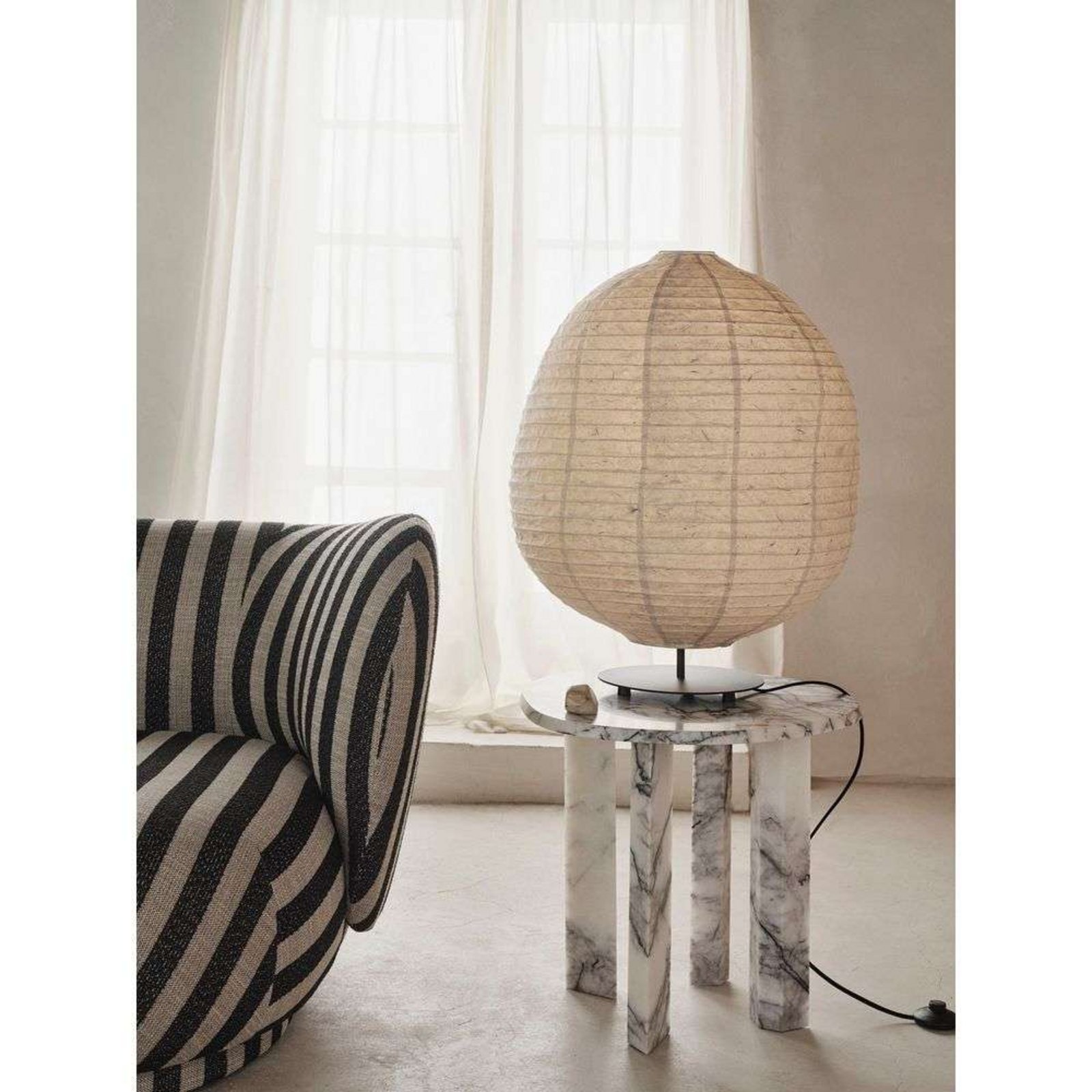 Kurbis Lampadar Low Natural/Negru - ferm LIVING