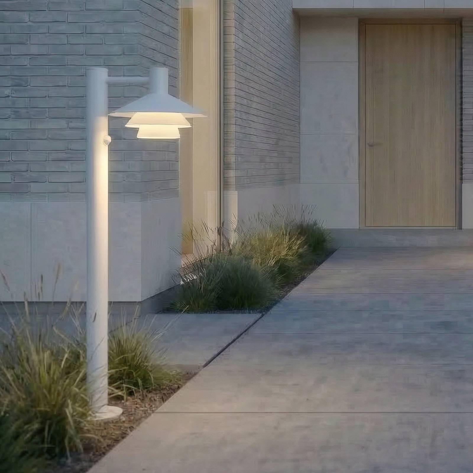 Bornes lumineuses LED Lucande Montaro, 100 cm, blanche, avec détecteur