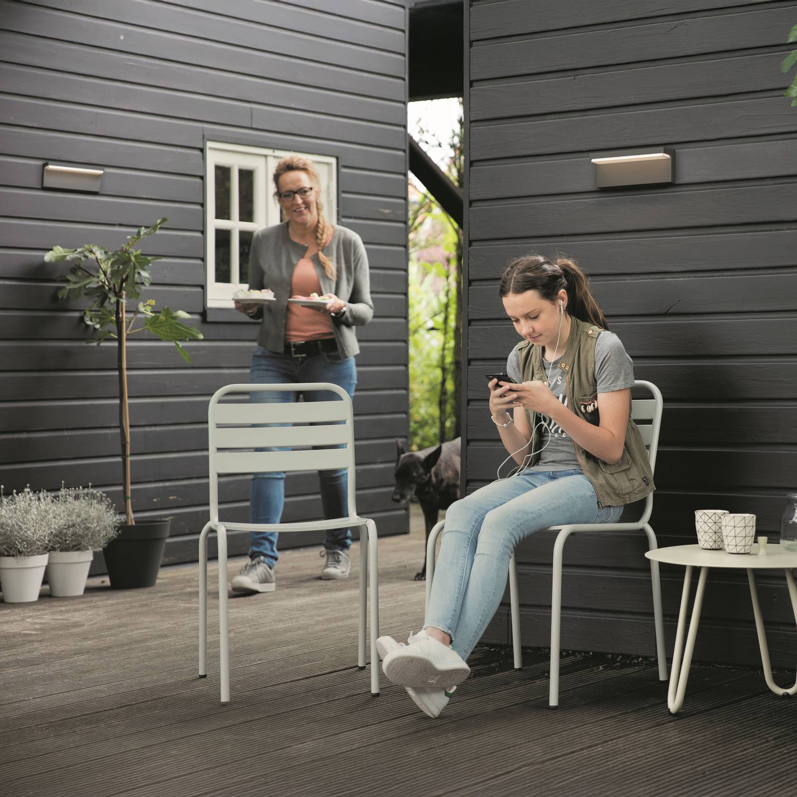 Philips Kinkiet zewnętrzny LED Bustan, zestaw 2 szt., 2700 K