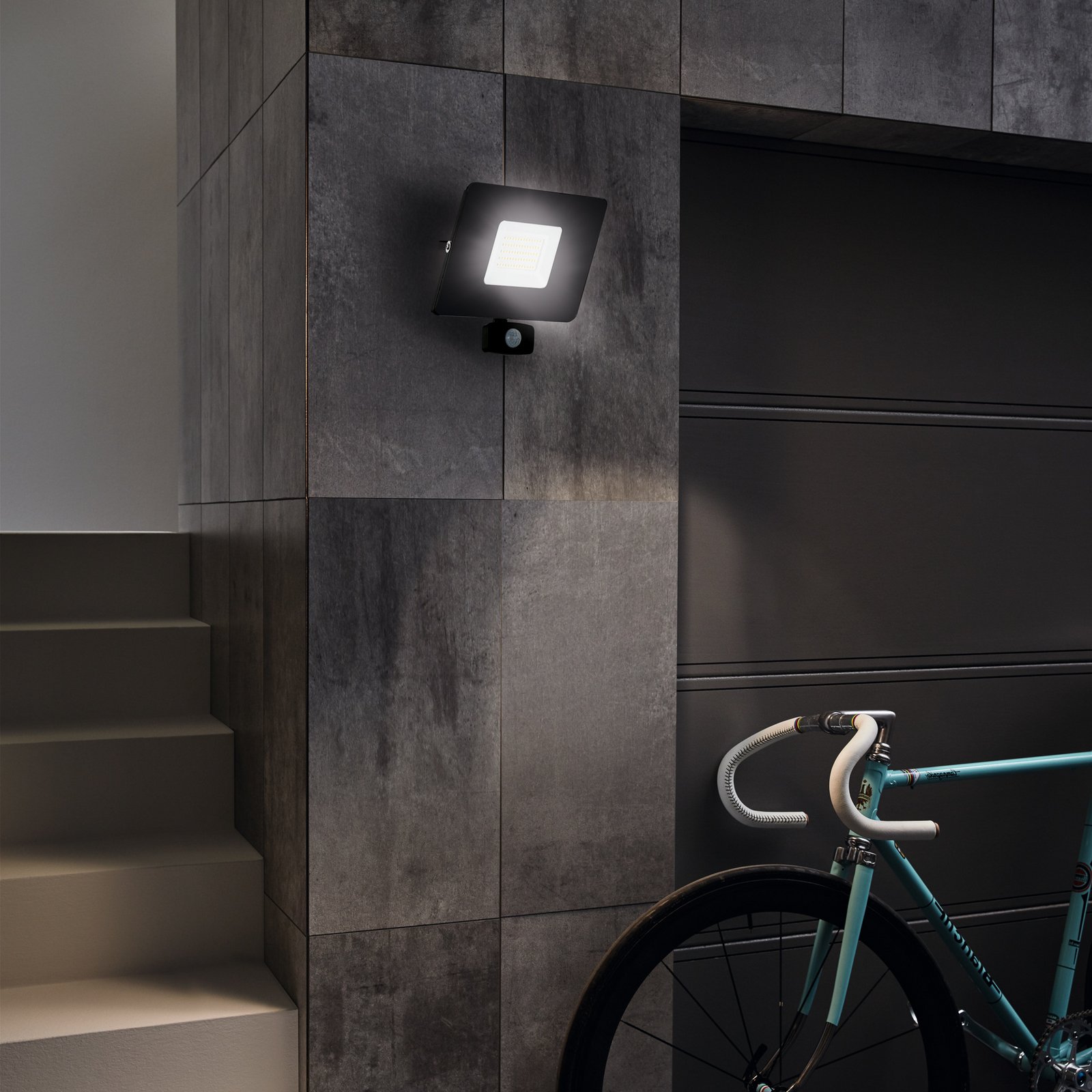 Faretto LED esterni Faedo 3 con sensore, nero, 50W