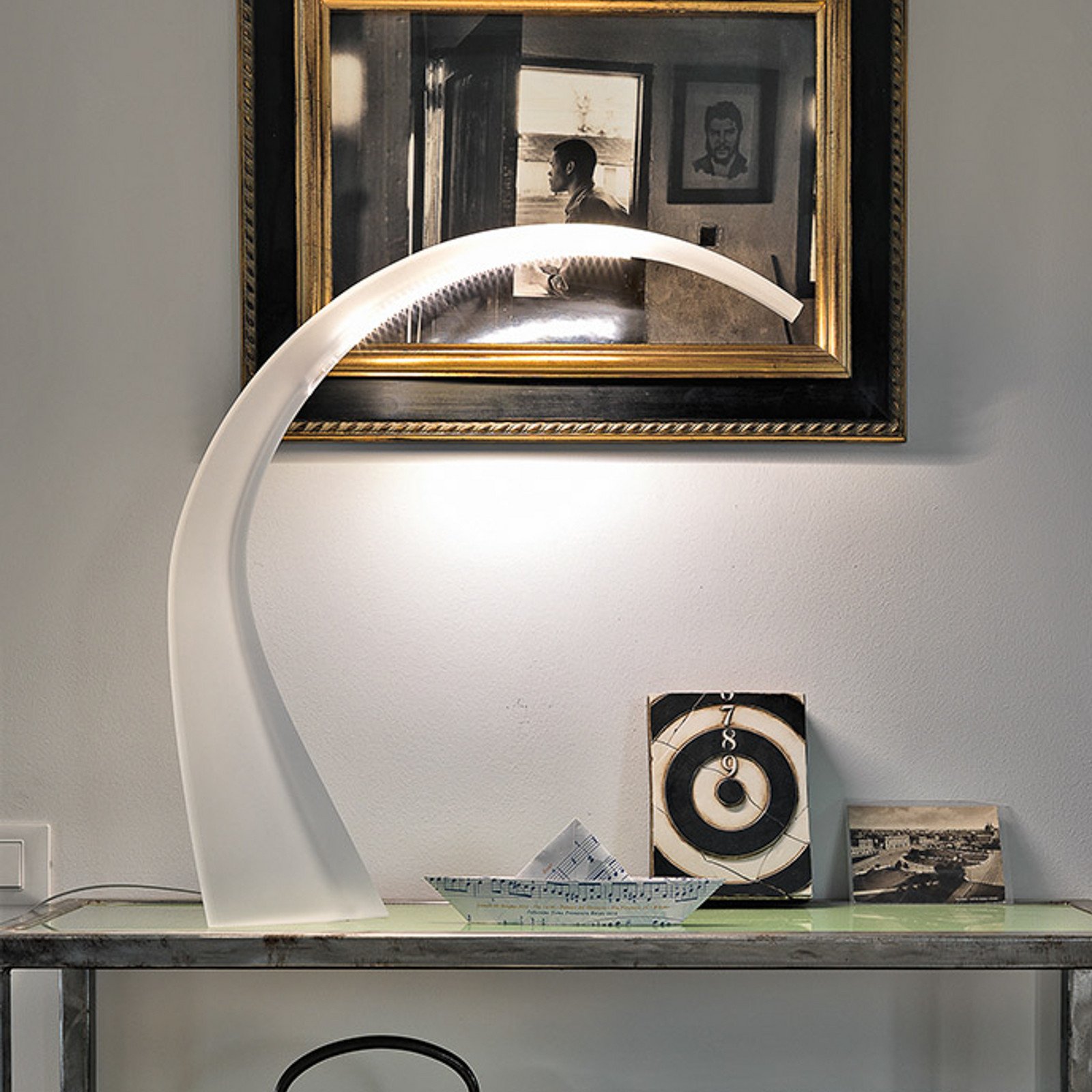 Kartell LED lampă de masă Taj alb 62 cm plastic - Camera de zi / sufragerie - design - alb lucios