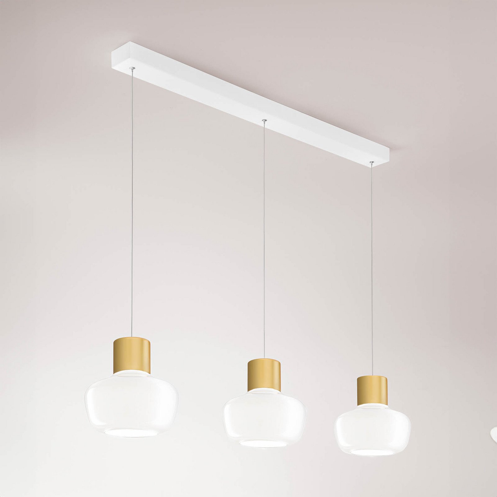 Fabas Luce Lampă suspendată LED cinema 3 becuri alungită alb sticlă - Camera de zi / sufragerie