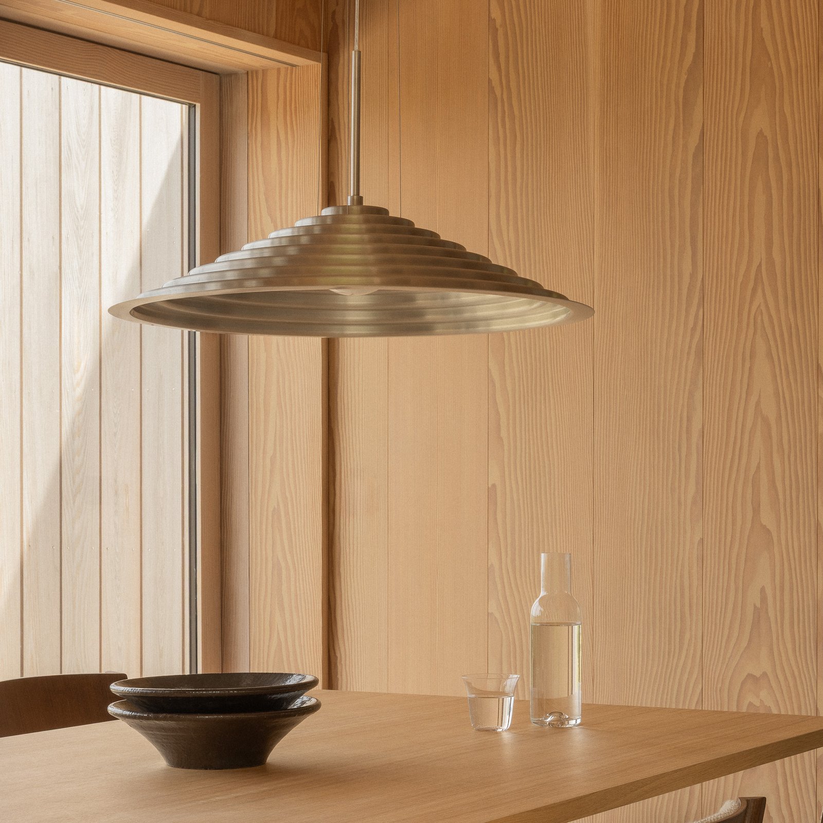 Audo suspension LED Chancery, Ø 75 cm, couleur aluminium
