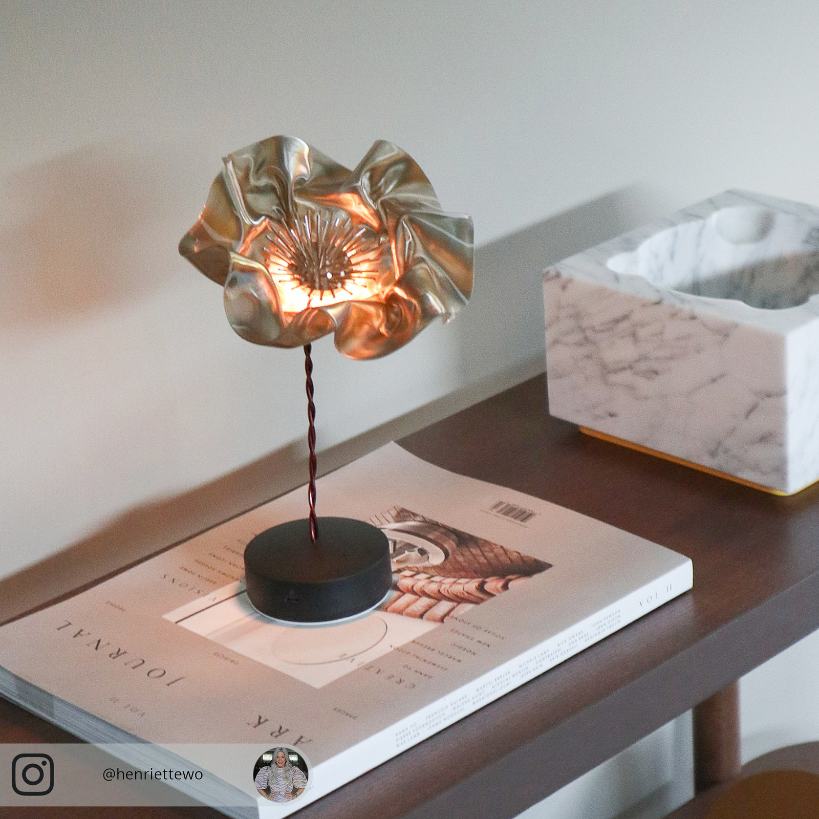 Slamp LaFleur LED table lamp, rechargeable battery, velvet