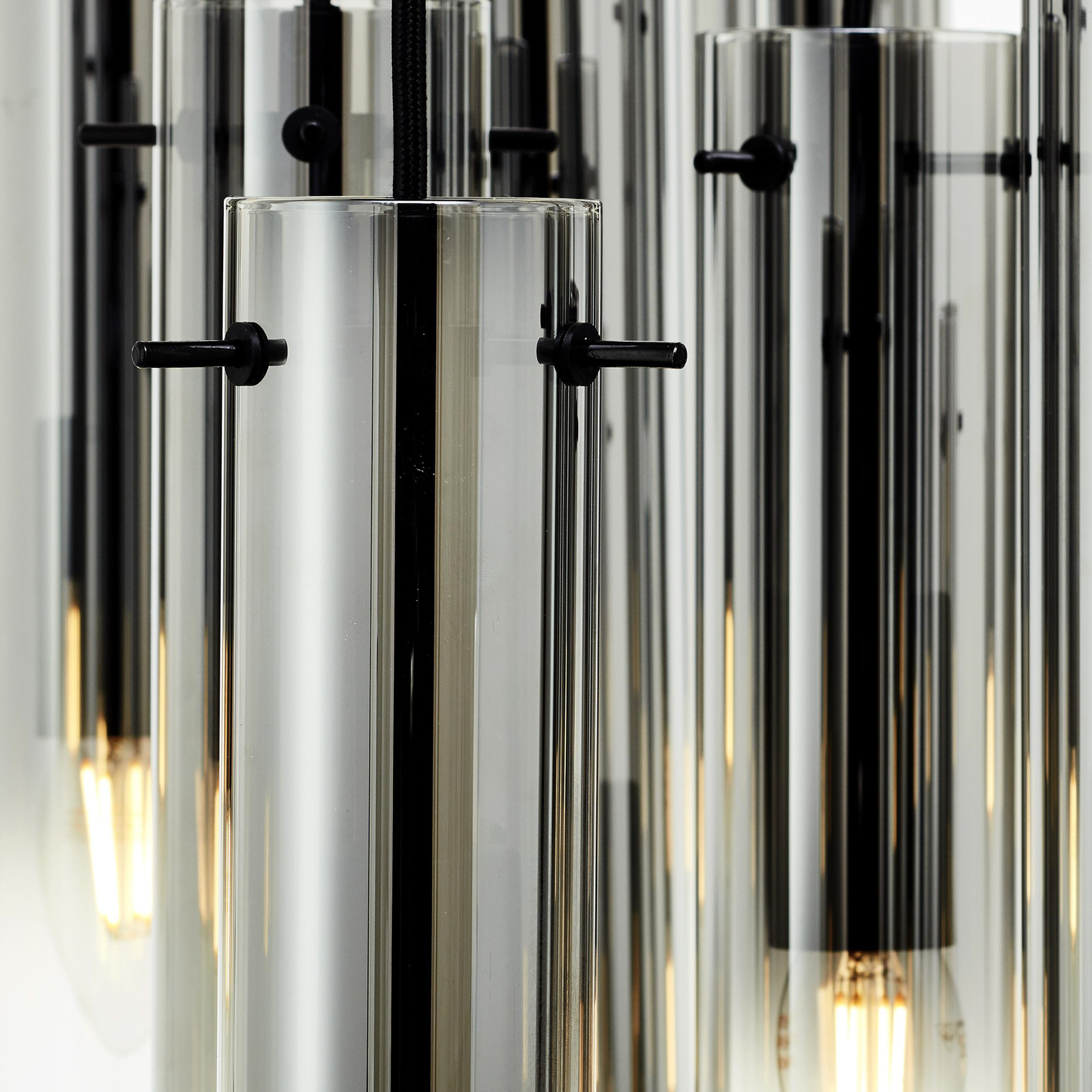 Candeeiro de suspensão Glasini, Ø 52 cm, cinzento fumado, 14 luzes, vidro