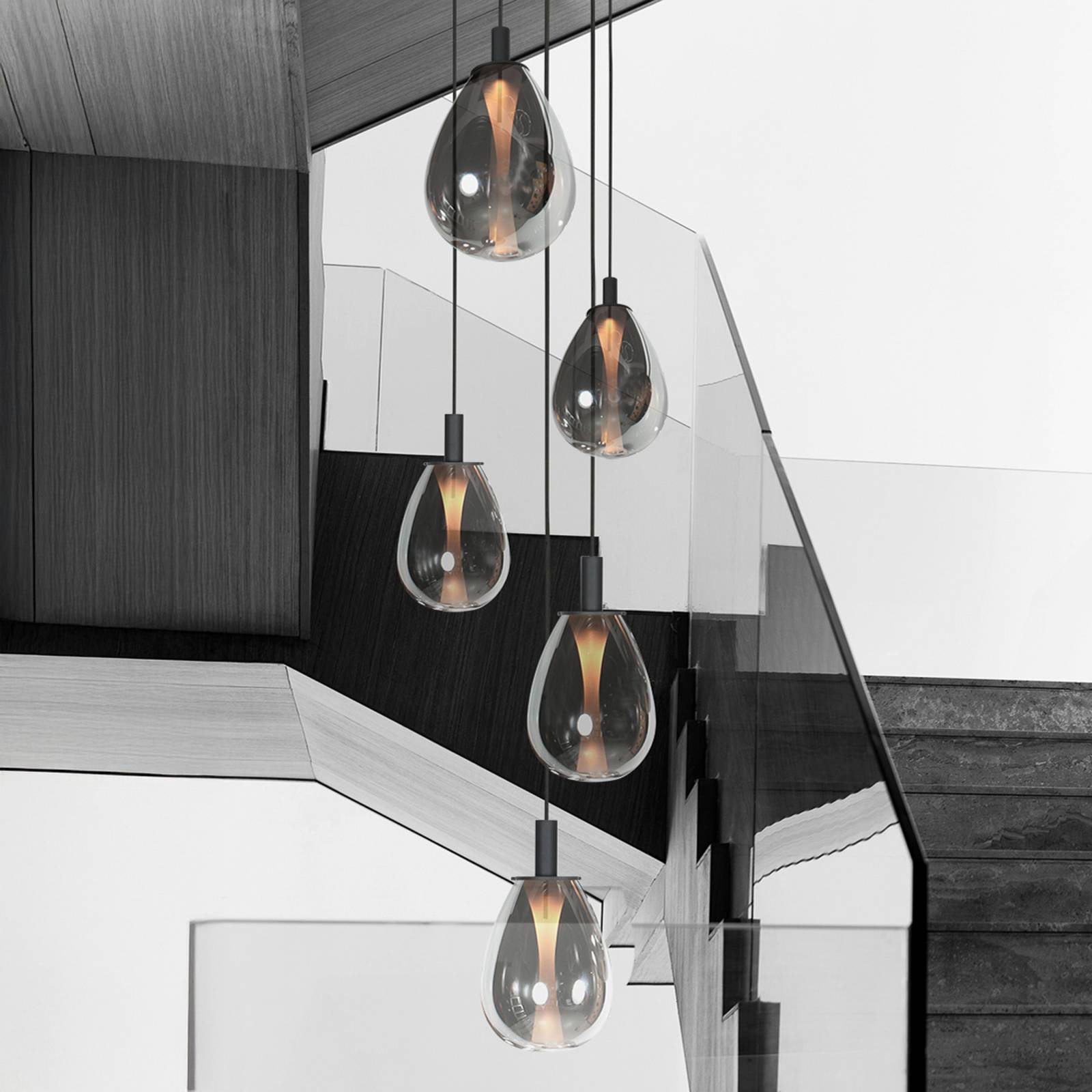 Steinhauer Závěsné světlo Glimsy, Ø 40 cm černá/kouřově šedá sklo 5-fl.