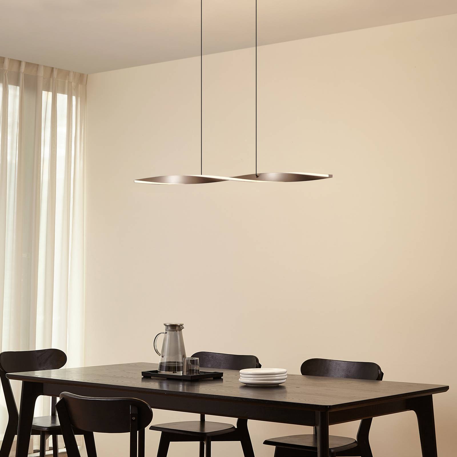 Lindby LED-Hängeleuchte Jaren, schwarz/braun, 100 cm, CCT günstig online kaufen
