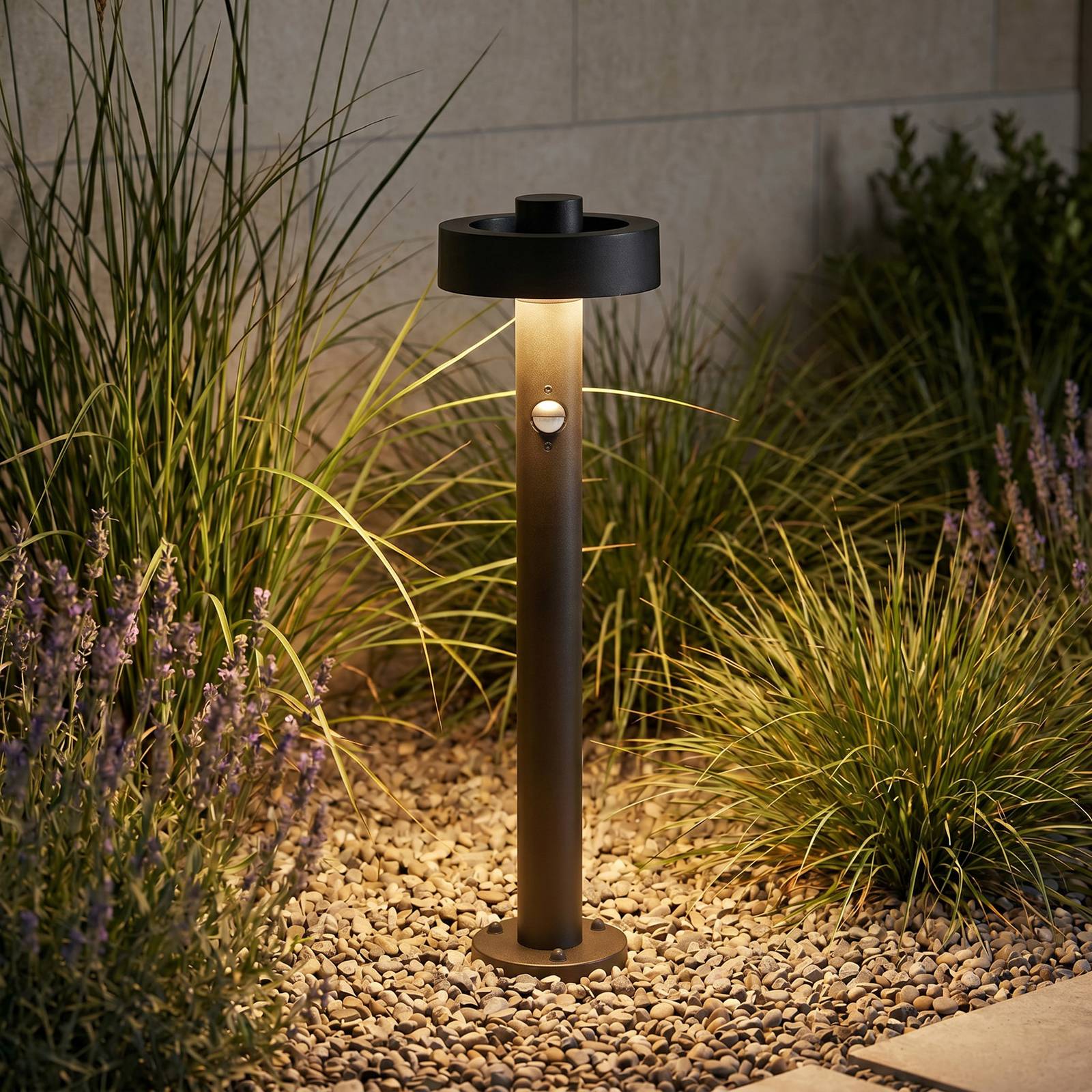 Bornes lumineuses LED Lucande Nirella, 60 cm, noire, CCT, avec capteur