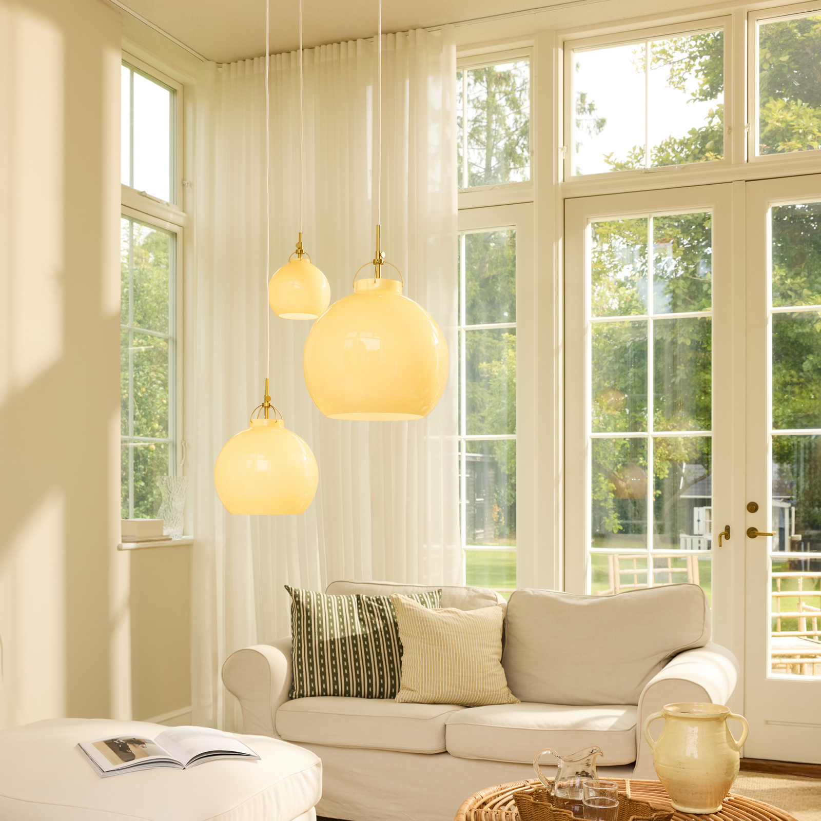 TOSCANA hanglamp, crème, Ø 18 cm, glas - Halo Design TOSCANA hanglamp, crème, Ø 18 cm, glas - Halo Design