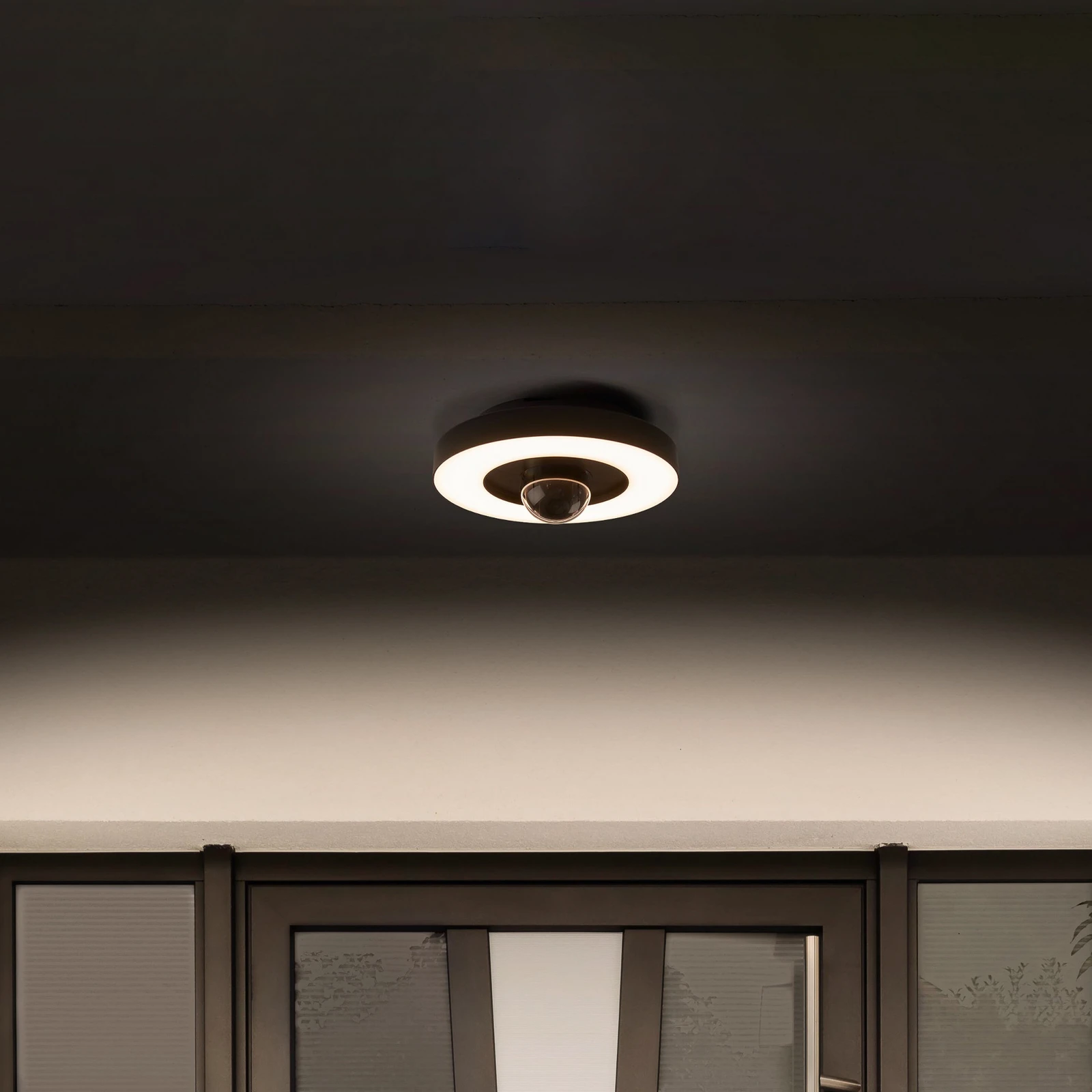 LEDVANCE SMART+ WiFi Circle Control LED-Außenleuchte, Kamera