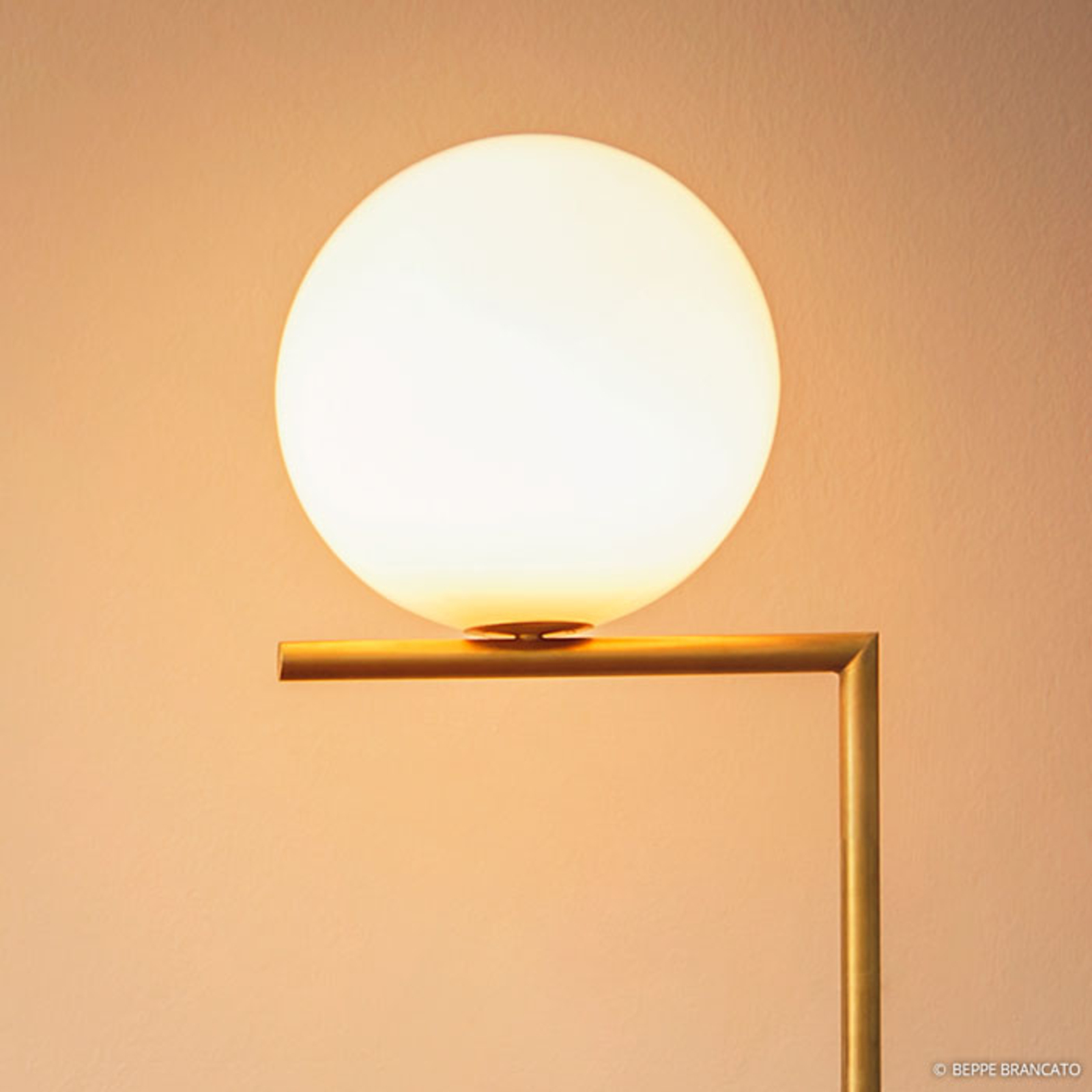 IC F1 Stehleuchte Messing - Flos