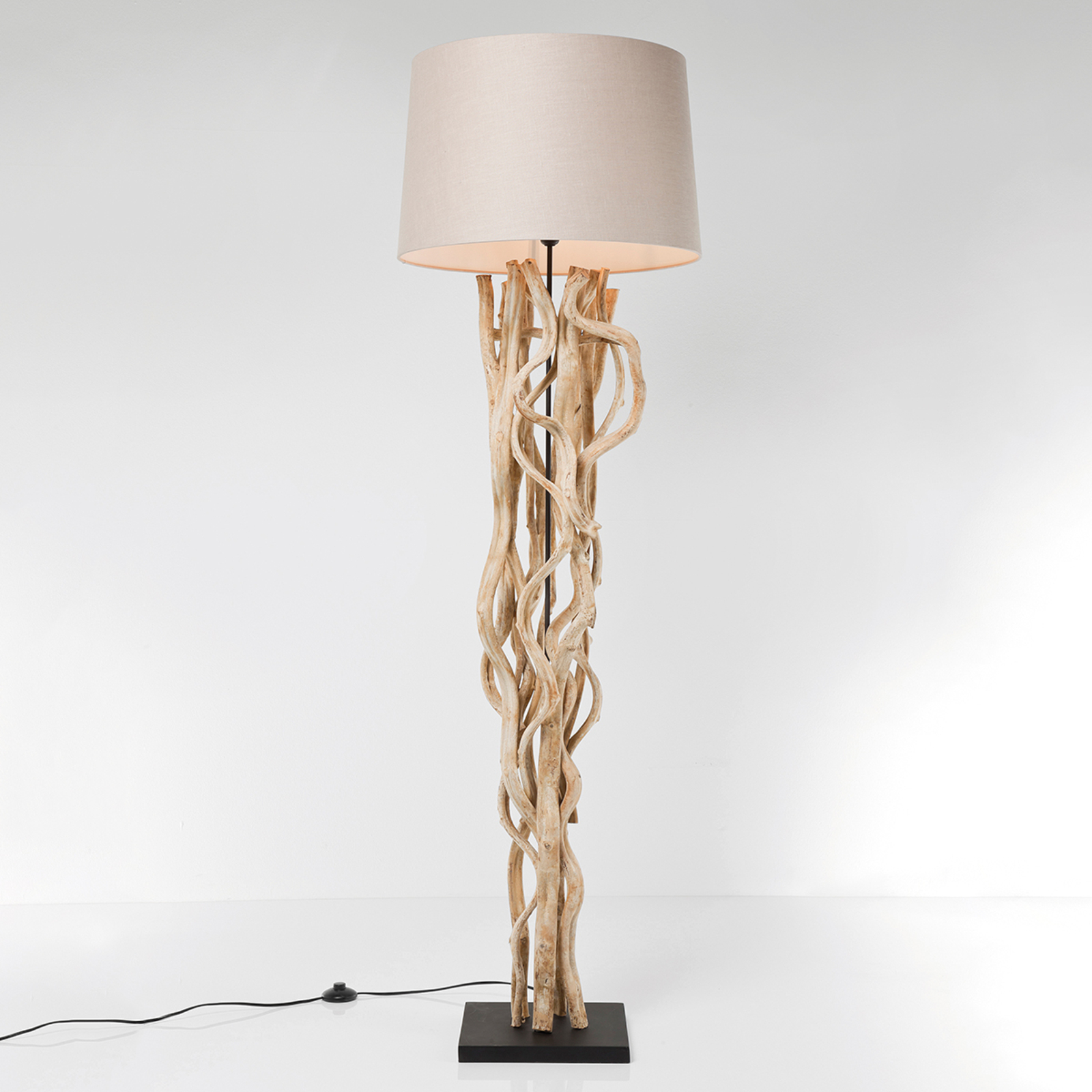 KAREN Scultra lámpara de pie, altura 158 cm
