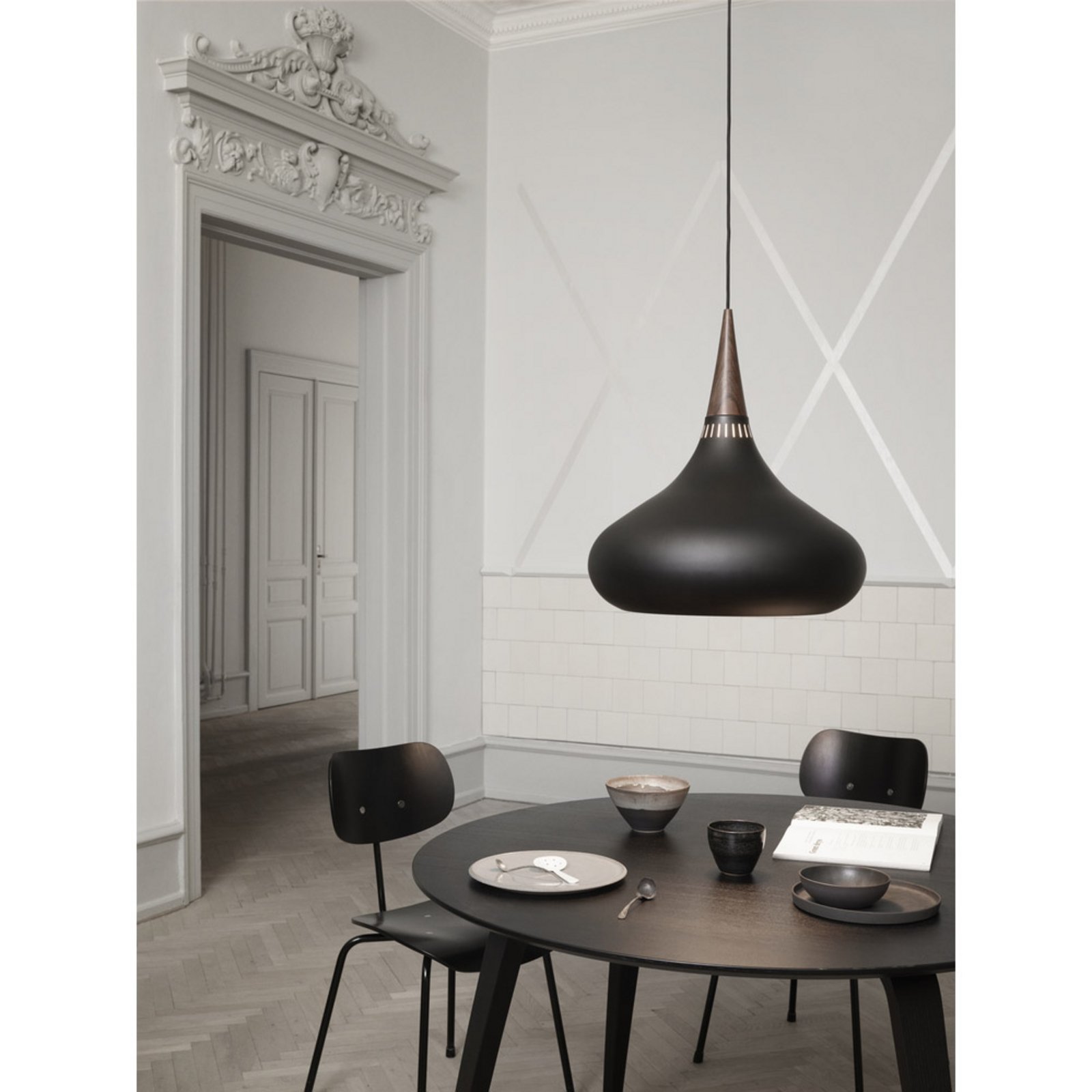 Orient P1 Candeeiro Suspenso Matte Alu/Oak - Fritz Hansen