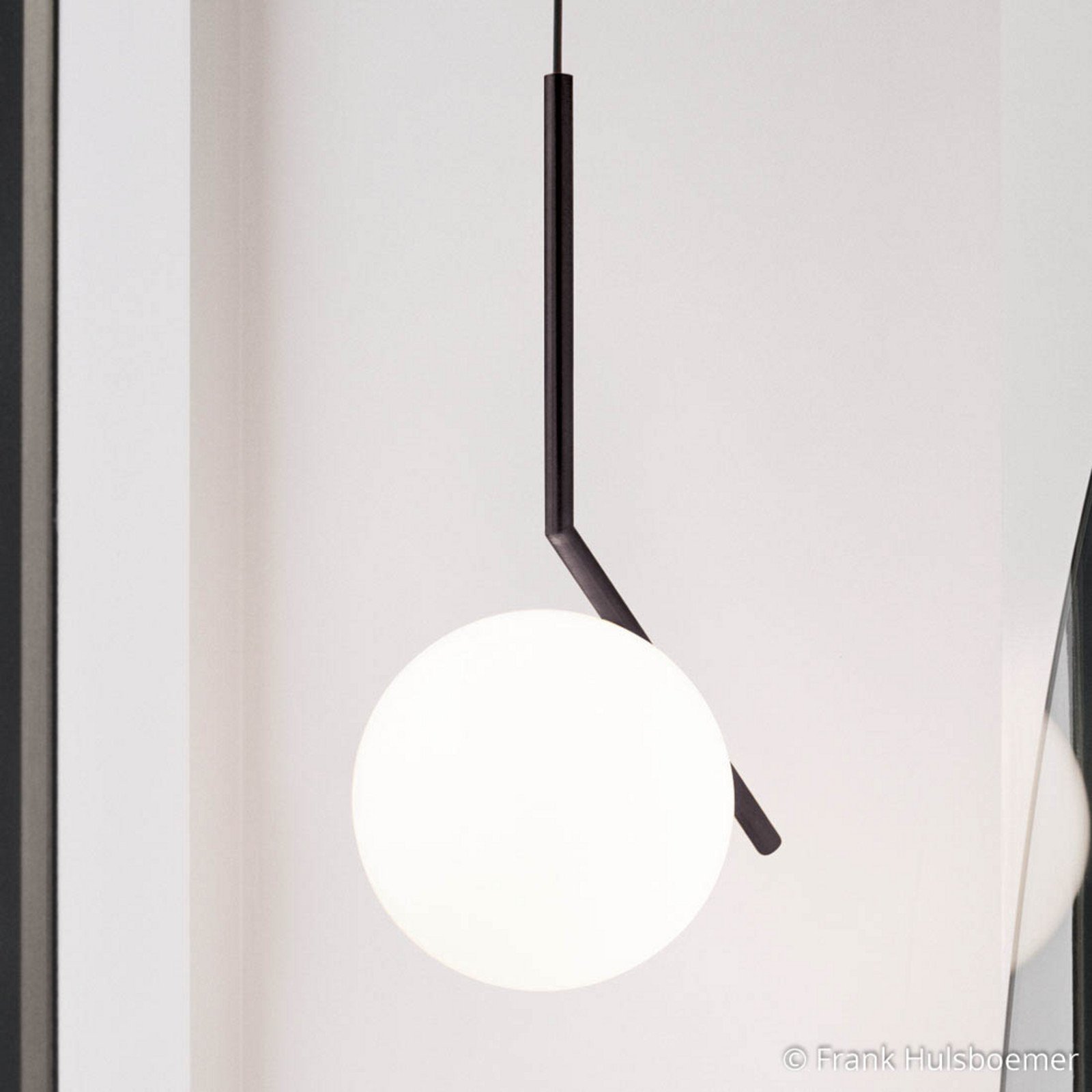 FLOS IC S2 lampă suspendată de design negru Ø 30 cm