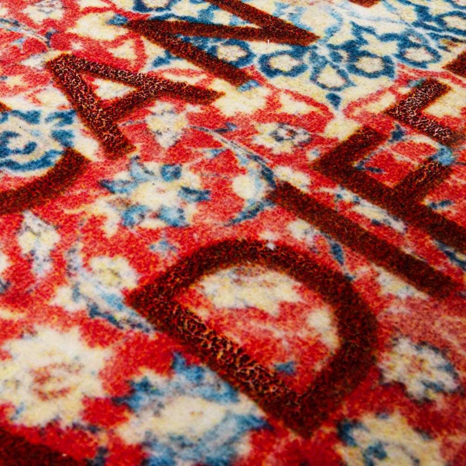 Difference Burnt Carpet #10 80x120 Roșu/Multicolor - Seletti