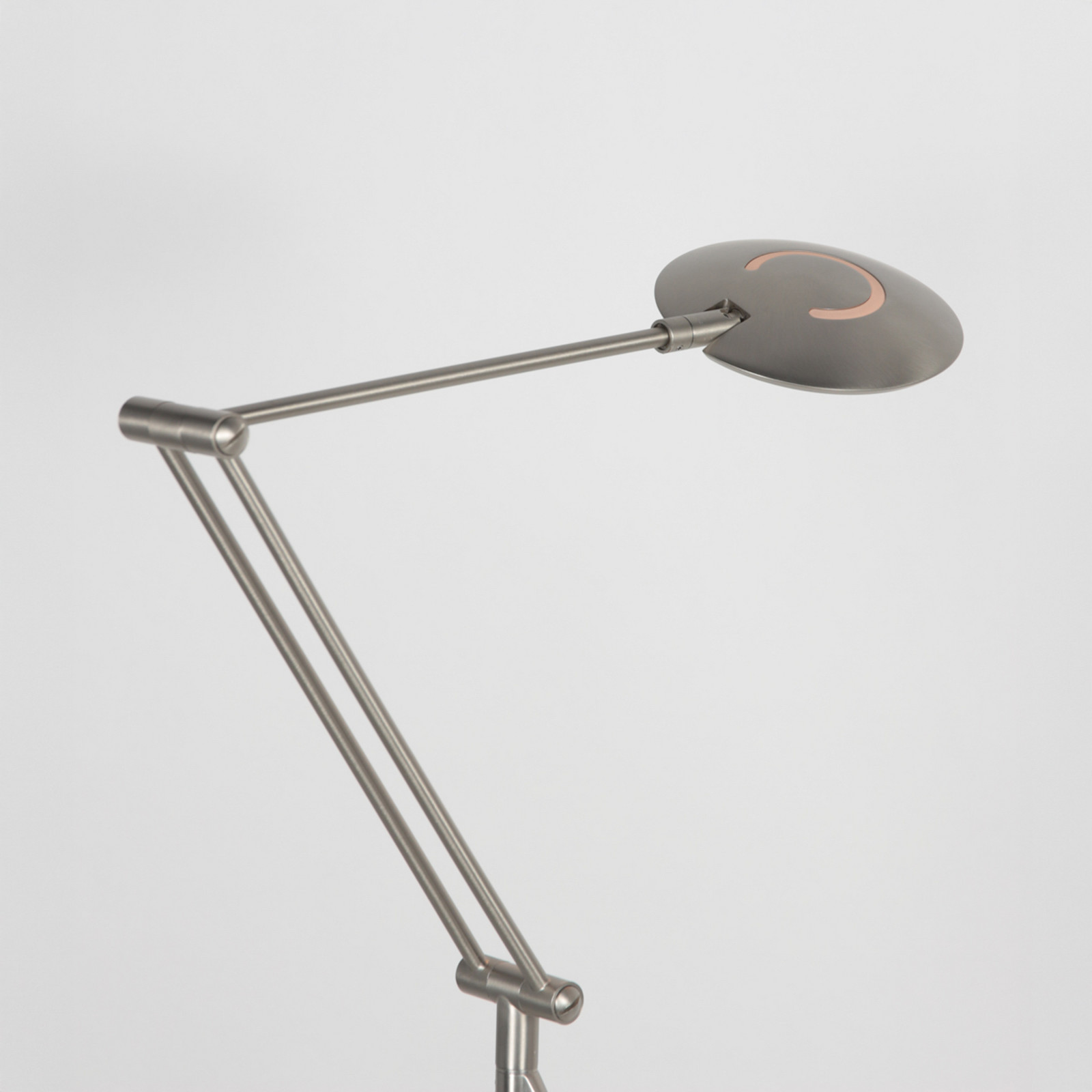 Steinhauer LED стояща лампа Zenith2 с 1 лампа, стомана, CCT, дистанционно управление