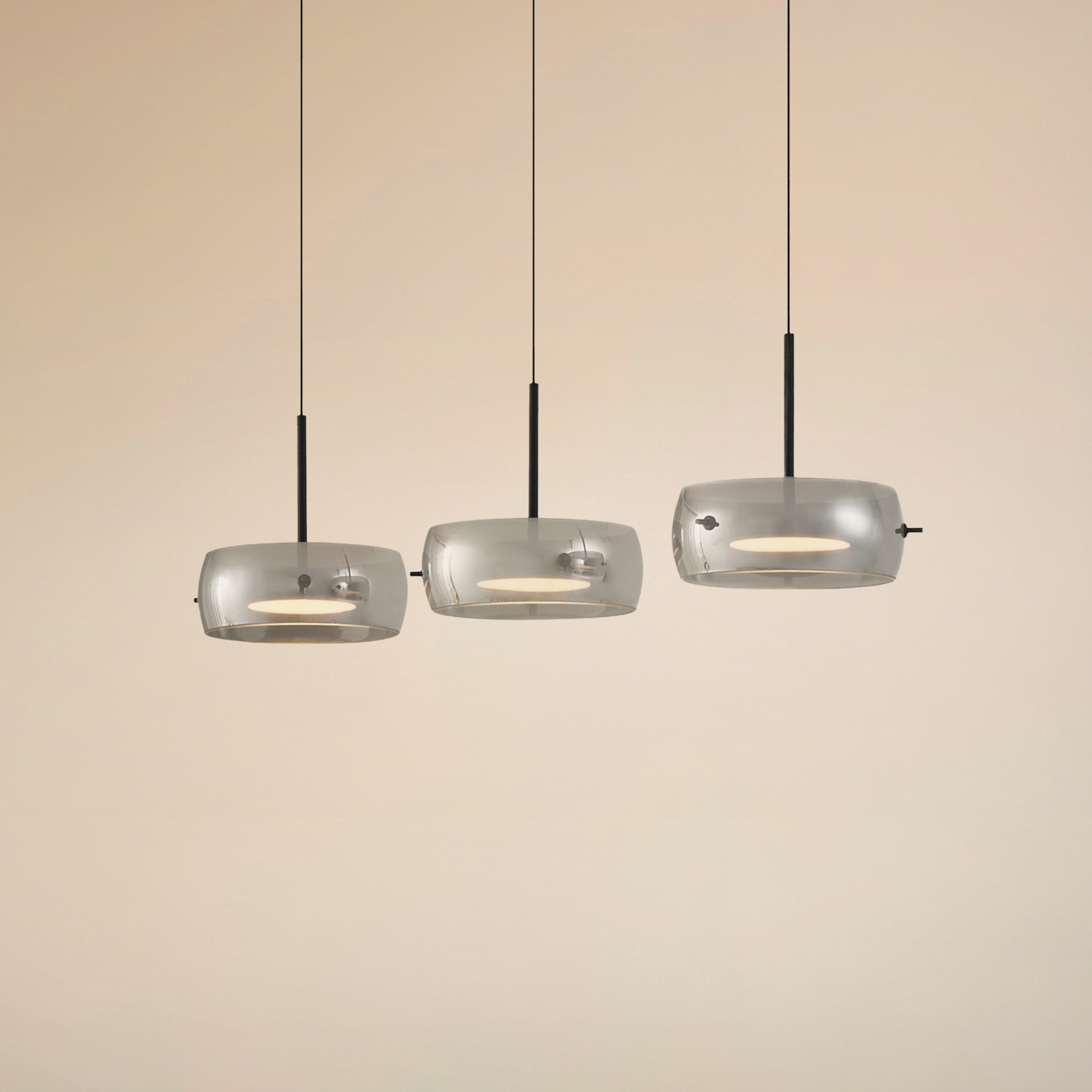 Lucande LED piekaramais gaismeklis Martis, melns, 3 spuldzes, pakāpeniska