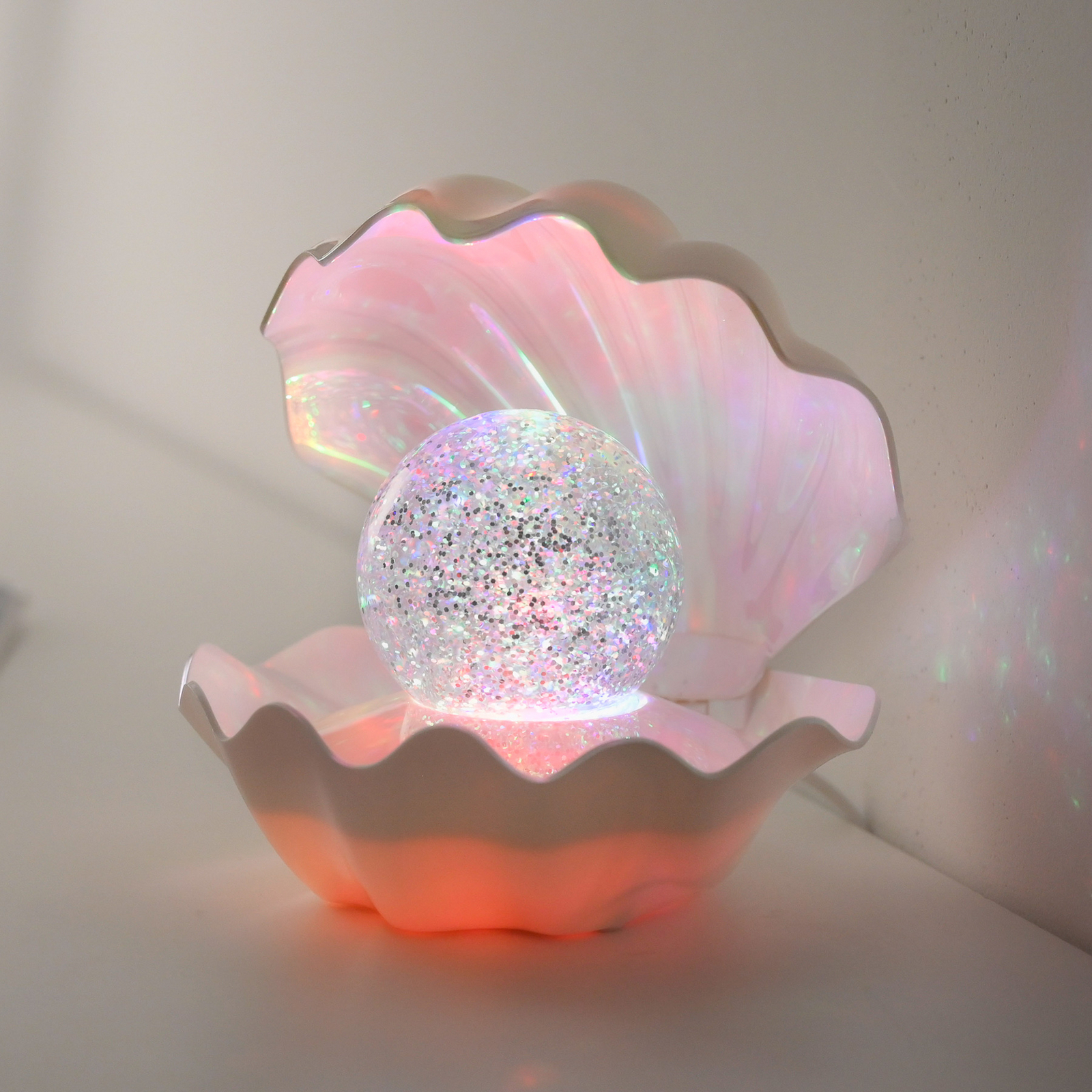LED-laualamp Arielle, pärlmutter, patareitoitega või USB-C-ühendusega, RGB