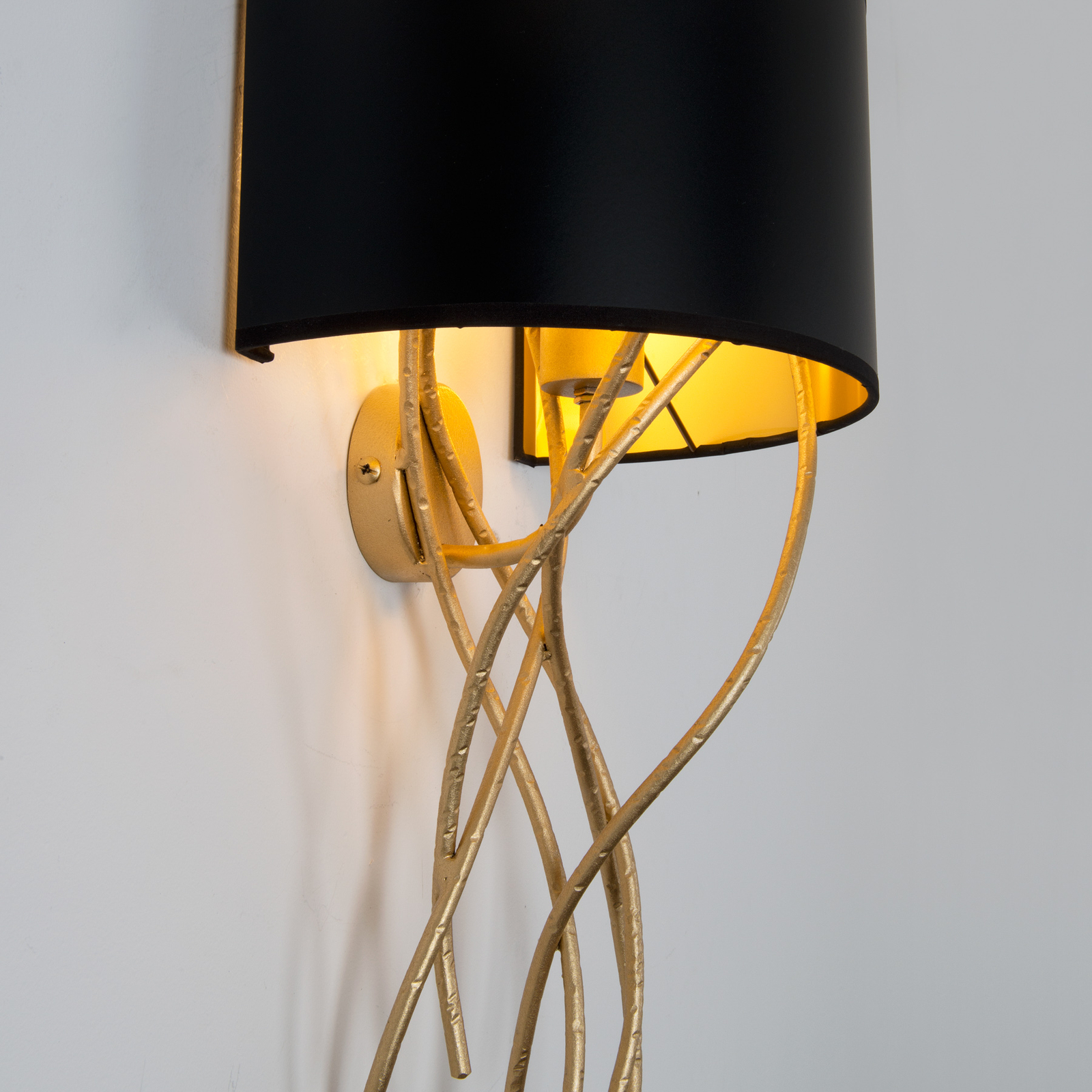 Elba Corto wall light, 1-bulb, black/gold