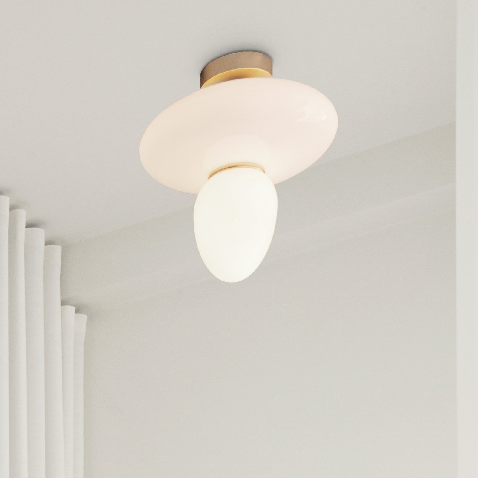 Rizzatto 42 Taklampe Opal/Satin Brass - Nuura