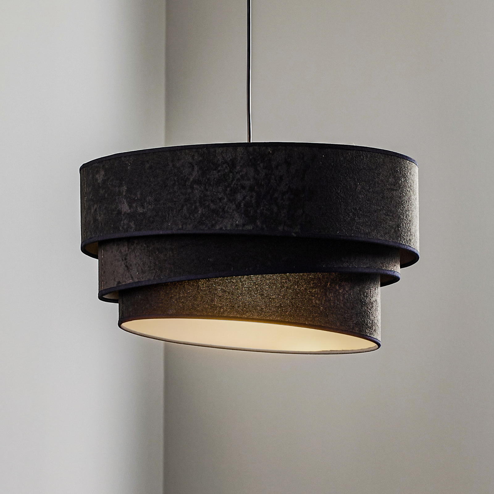 Lampa wisząca Devon, czarna/złota Ø45cm