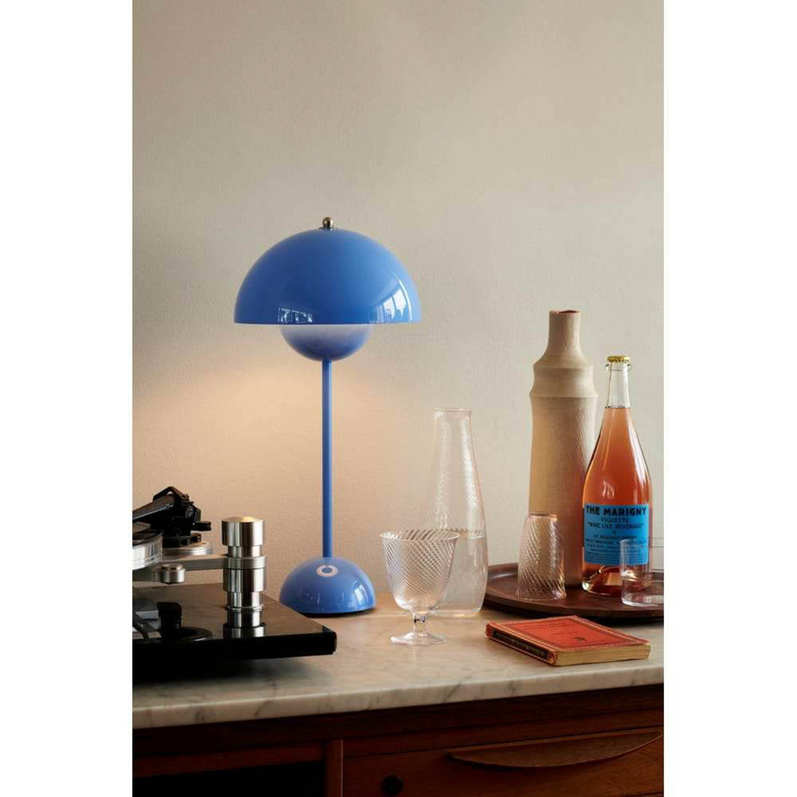 Flowerpot VP3 Table Lamp Swim Blue - &Tradition