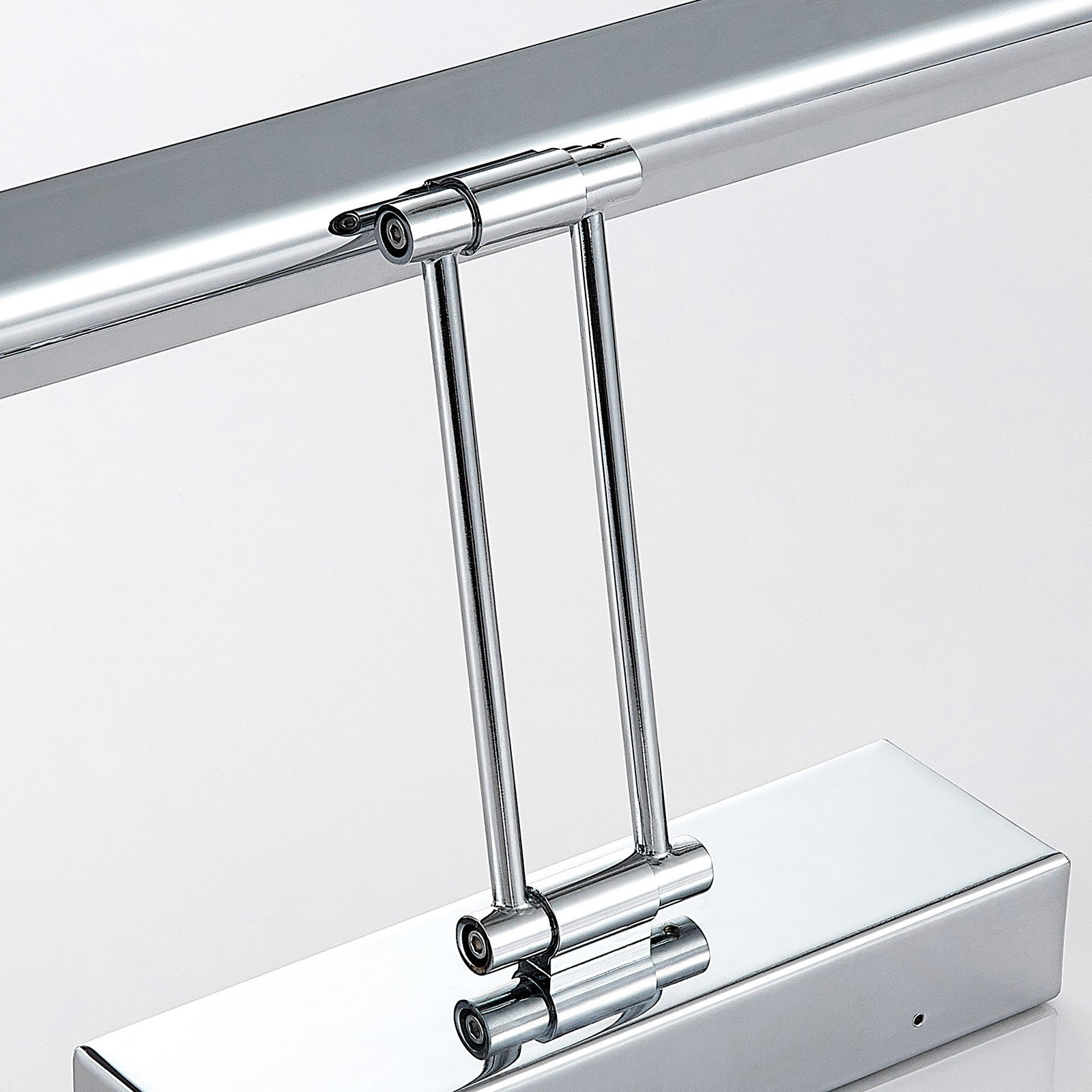 Lindby LED-Spiegelleuchte Sanya, 60 cm, chrom, Metall, IP44