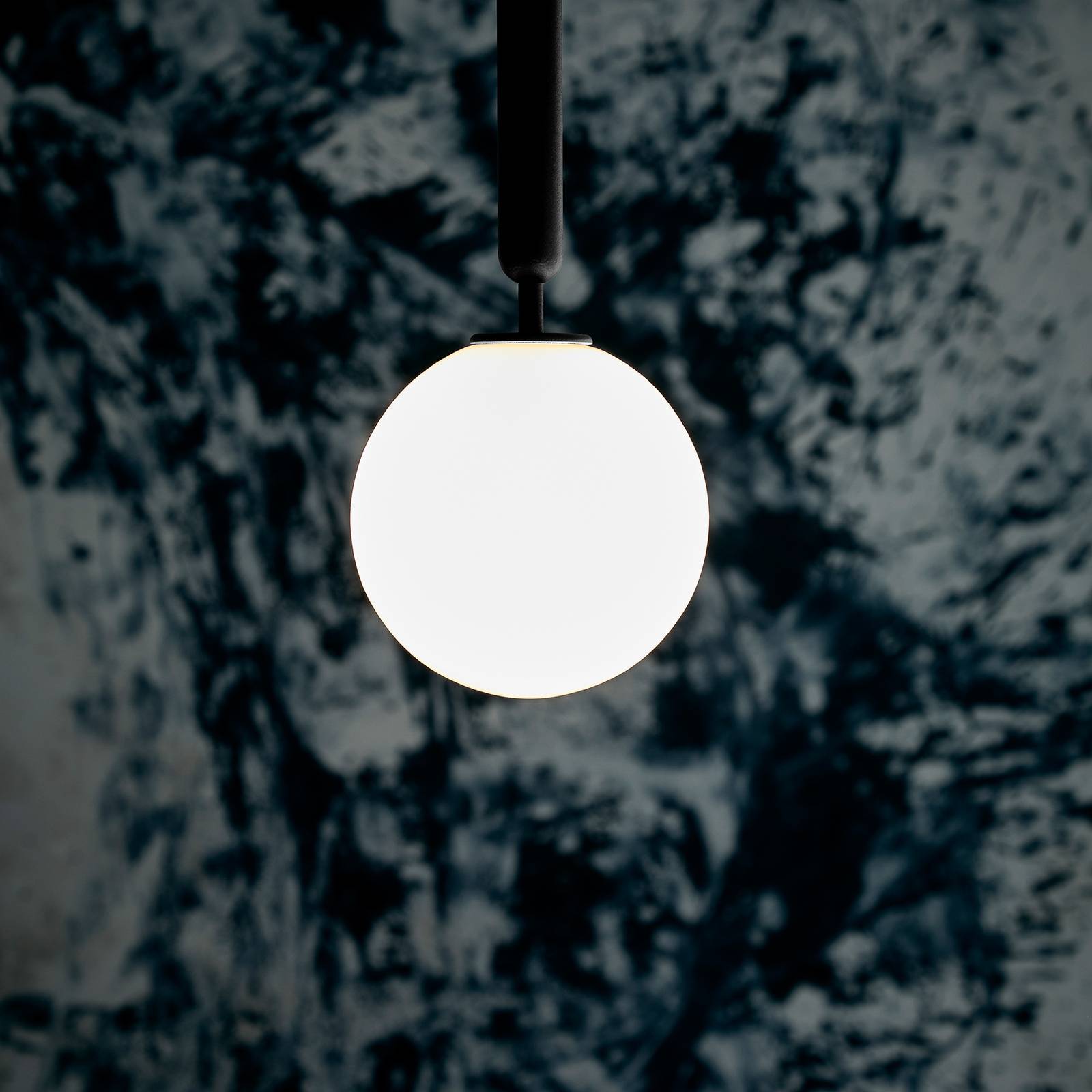 Nuura Miira 1 hængelampe 1 lyskilde grå/hvid