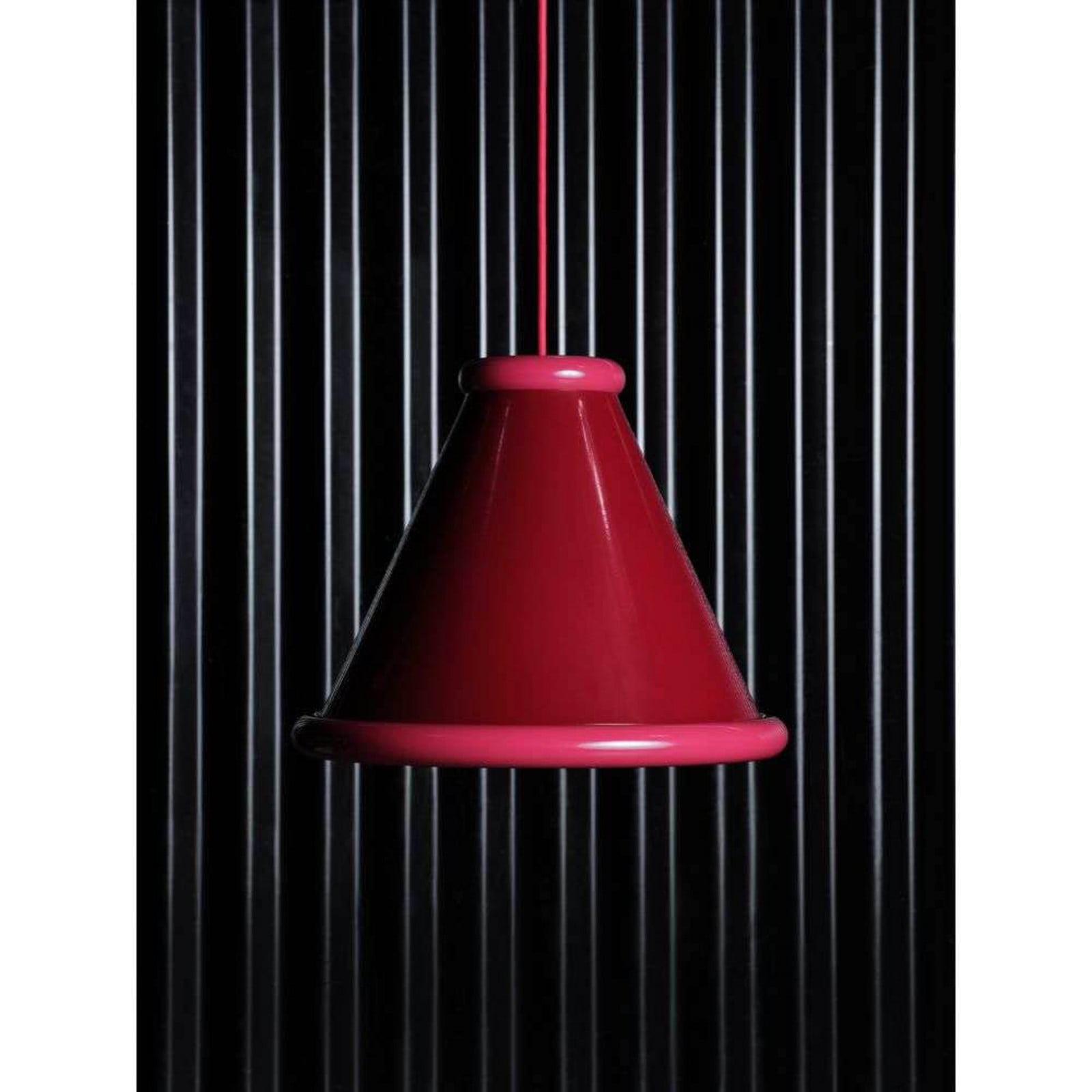 Belle Pendel Ø36 Wine Red/Red Violet Belid - Spisestue - Metal billede