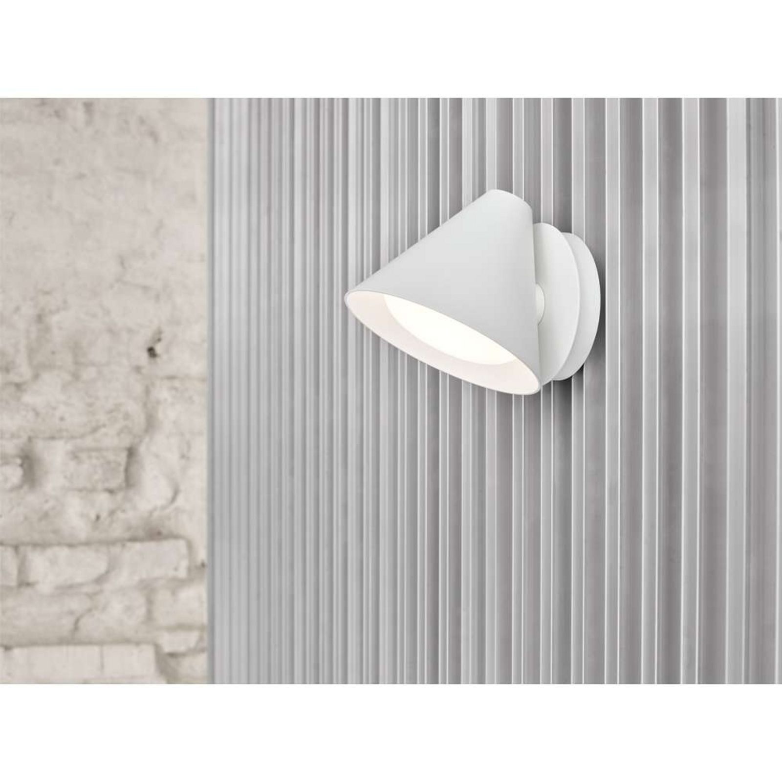 Keglen 175 LED Aplică de Perete Dim-to-Warm White - Louis Poulsen