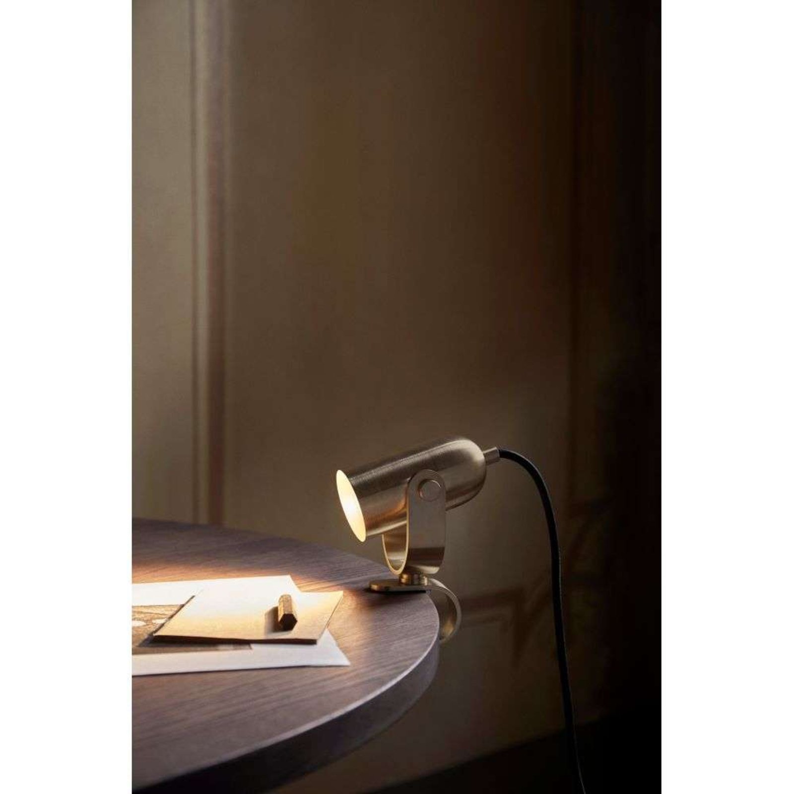 Ruuvi Clip Lamp Brass - Ferm Living