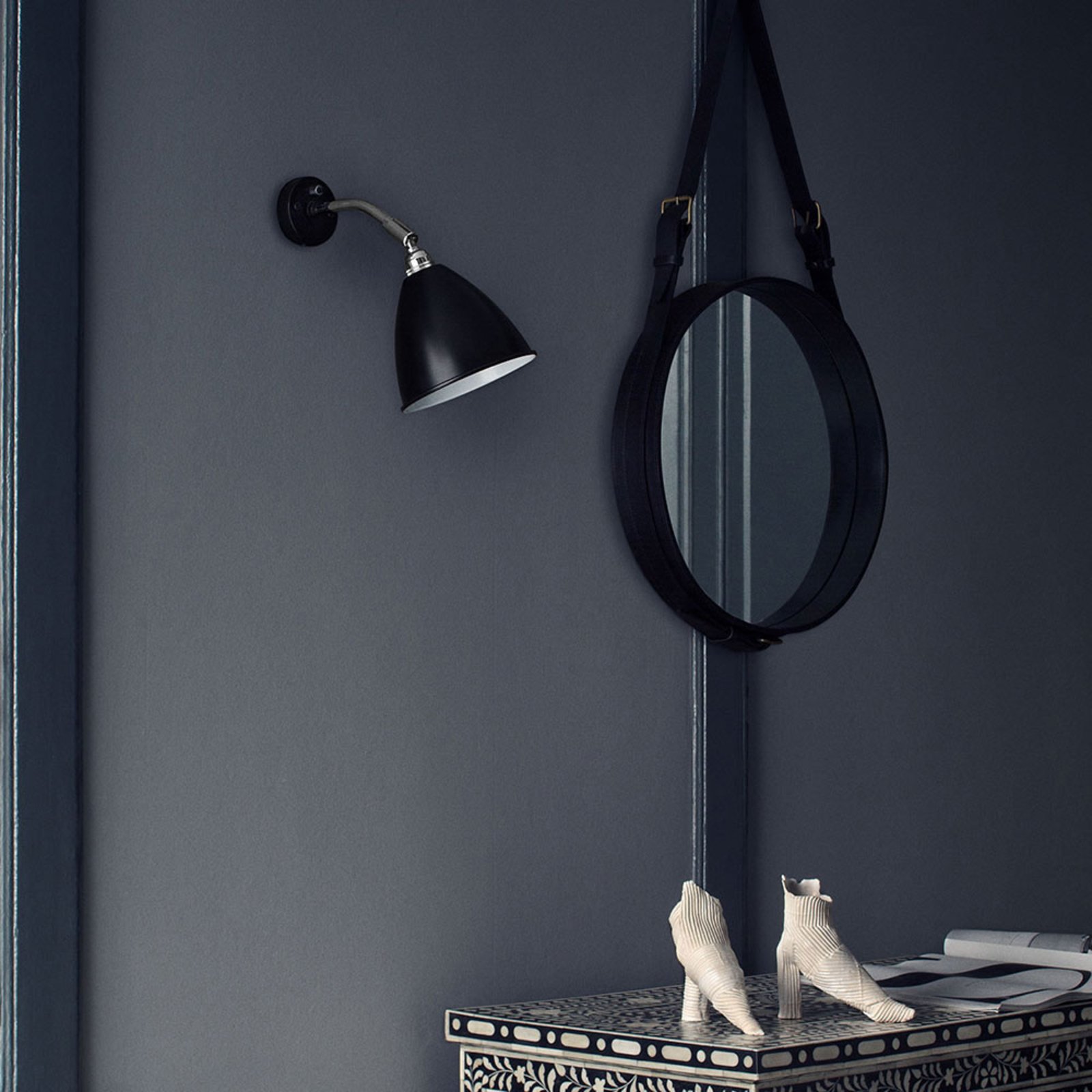 Bestlite BL7 Wandleuchte Ø16 Chrom/Schwarz - GUBI