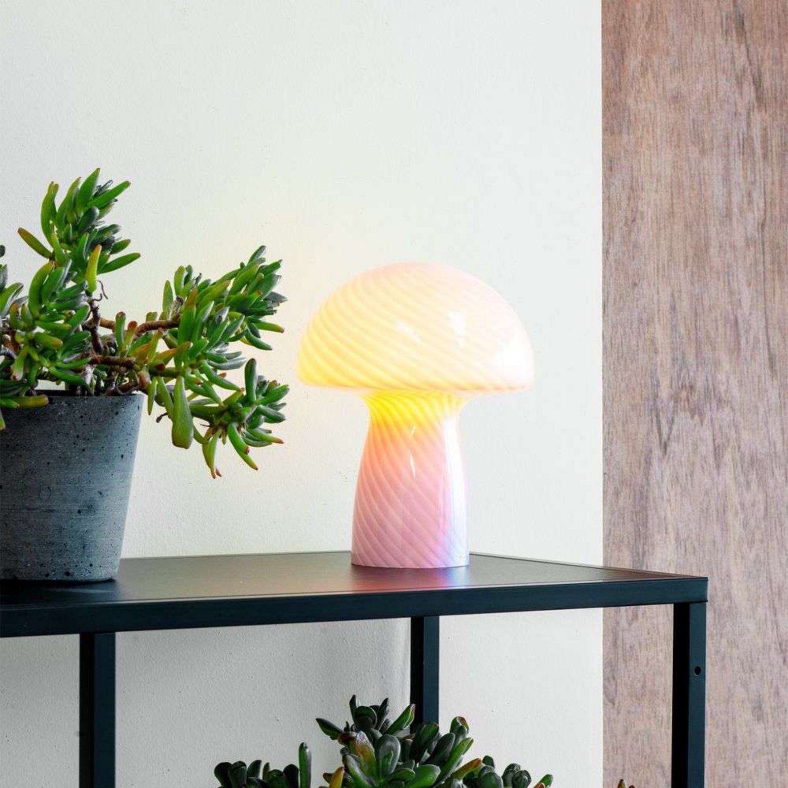 Jenny Mushroom Table Lamp Pink - DybergLarsen