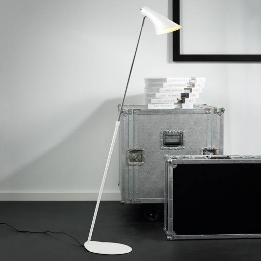 Lampe sur pied Vanila, réglable, blanche | Luminaire.fr