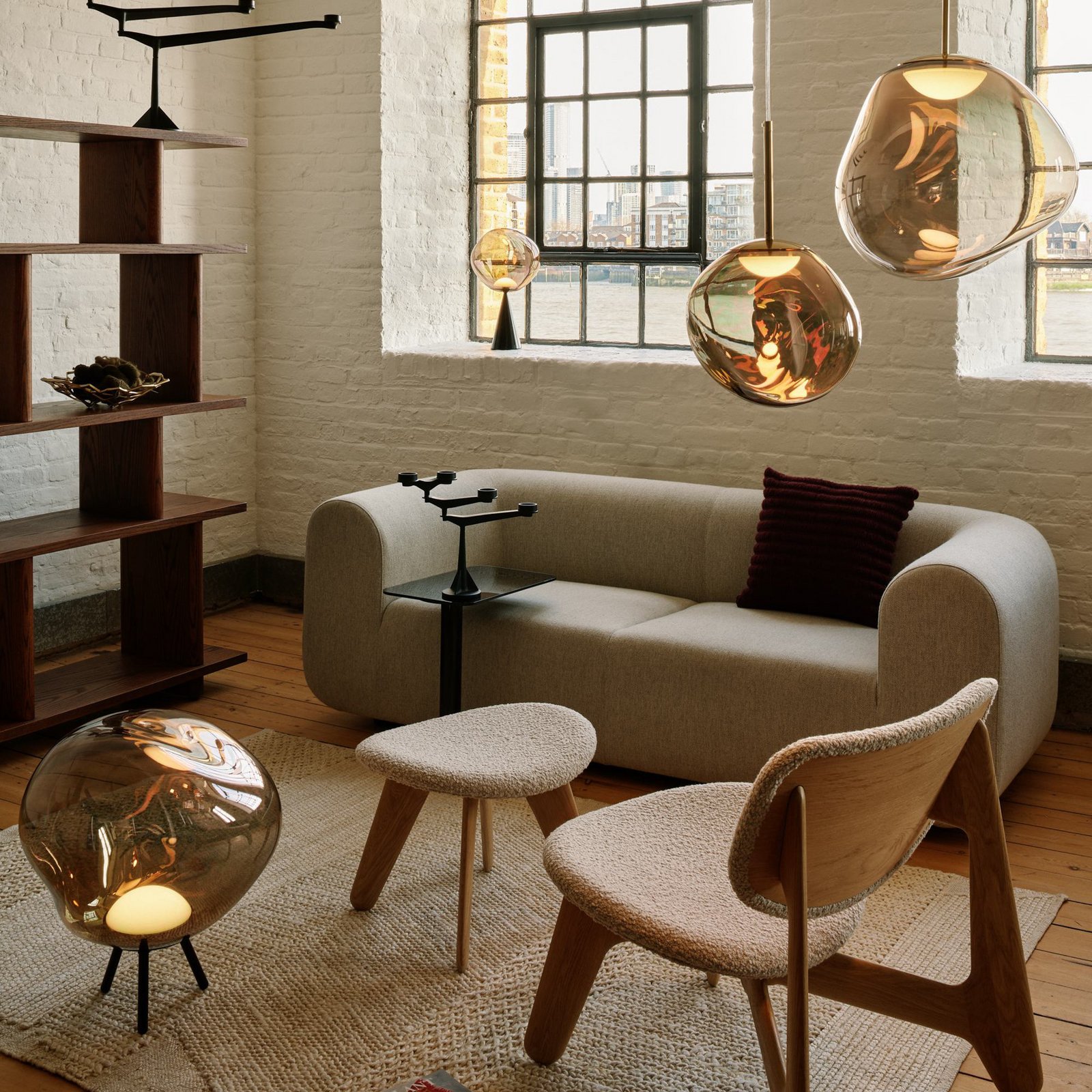 Tom Dixon Lâmpada LED recarregável para terraço Melt grande, dourada