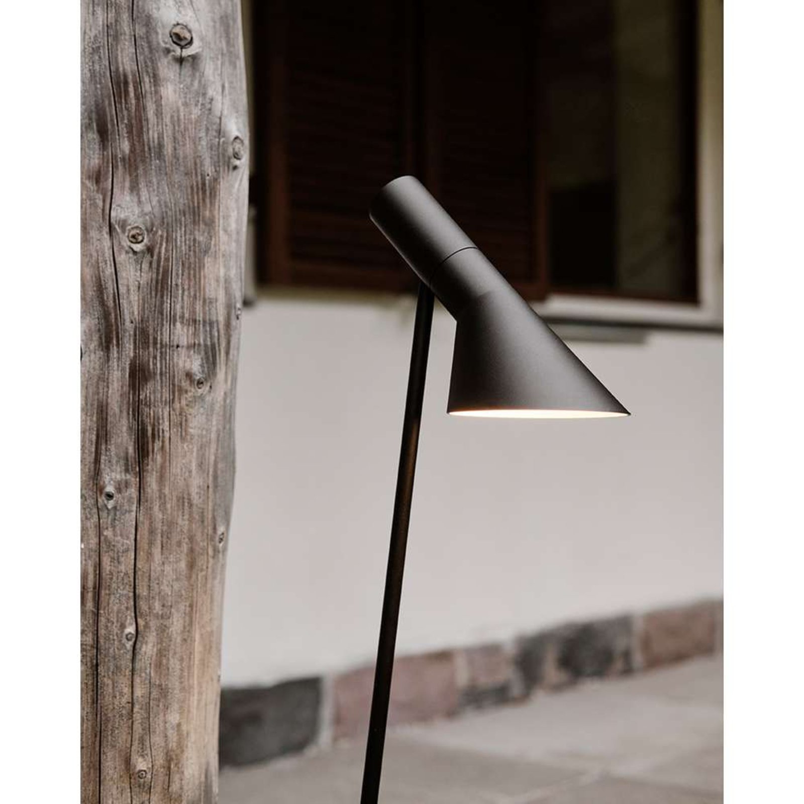 AJ Garden Long Vrtna lampa 2700K Koplje Crna - Louis Poulsen