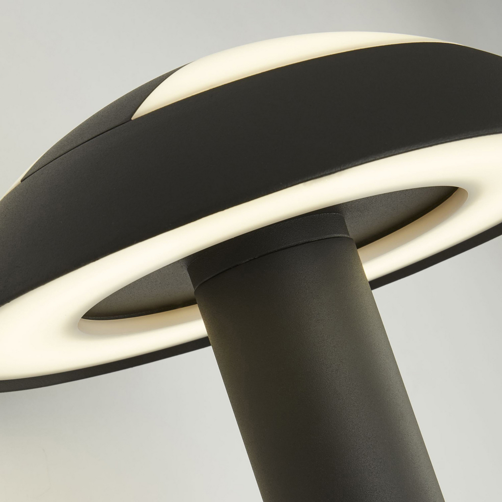 Applique d'extérieur LED MUSHROOM, IP44, noire, en forme de champignon