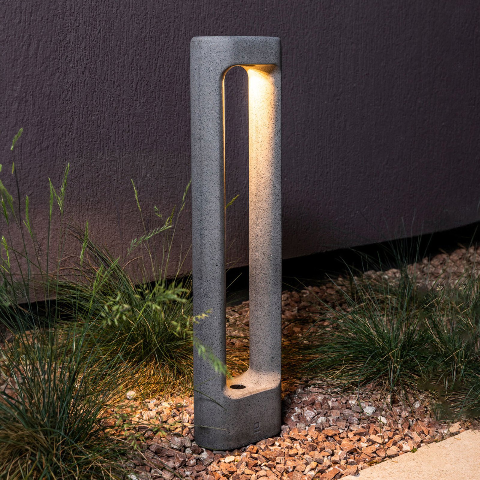 Totem LED path lamp, grey, concrete, height 61.1 cm