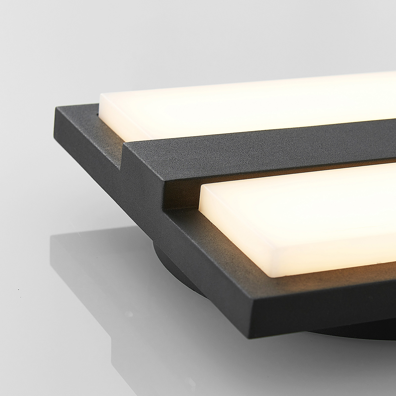 Gylfi LED BuitenWandlamp Graphite - Lucande