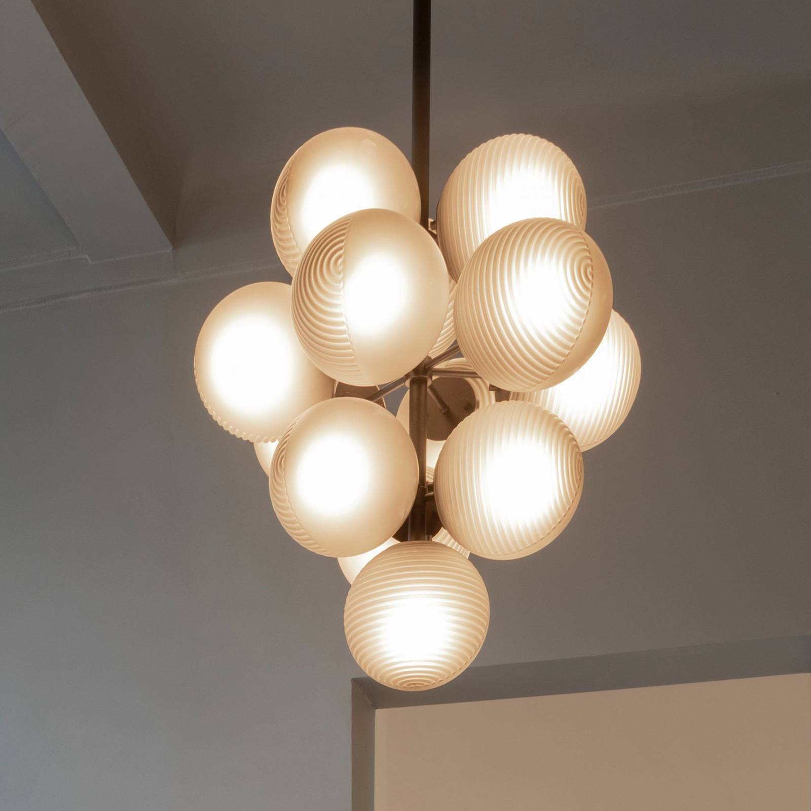 lampa wisząca pulpo Stellar Grape Small, biała, 13-światło