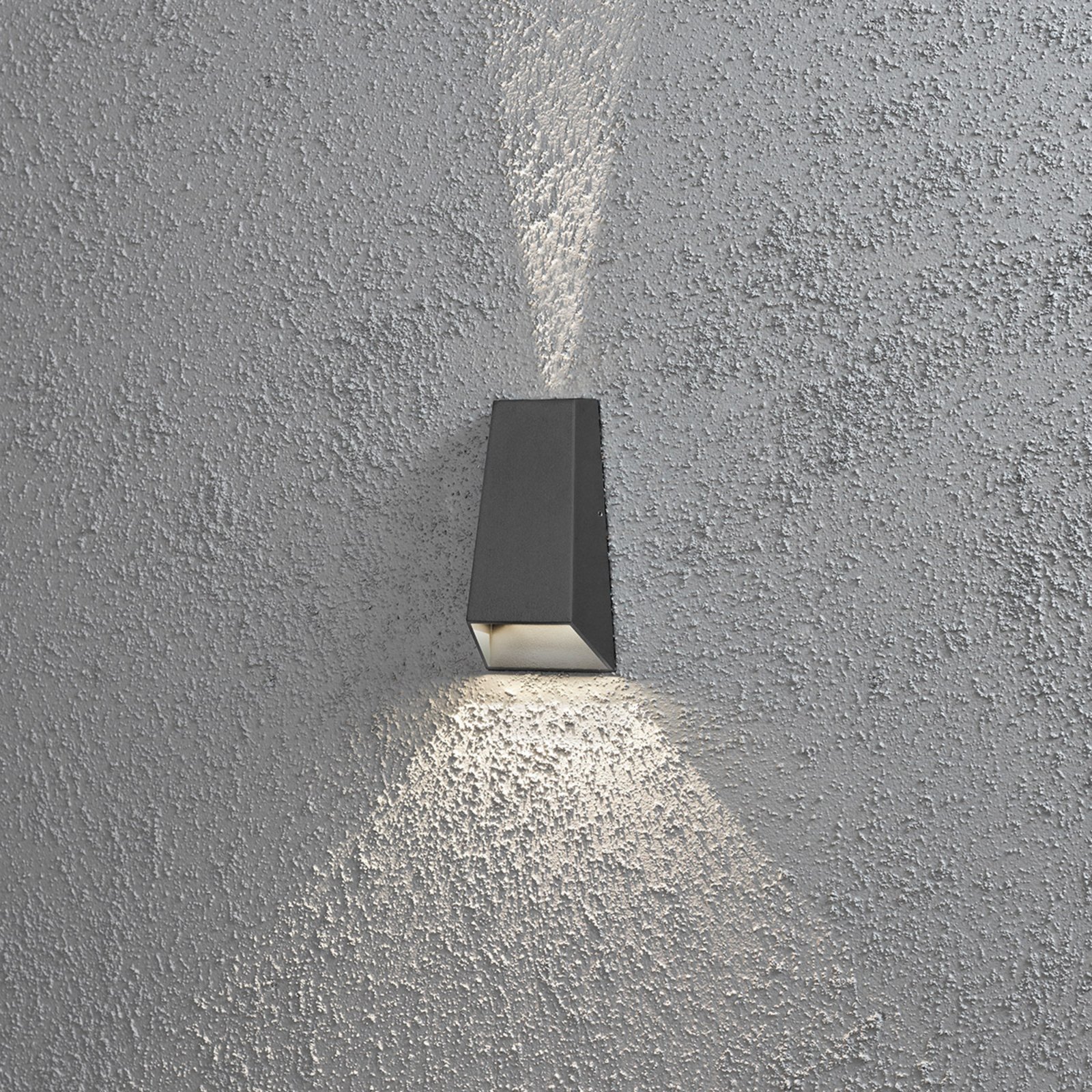 Vonkajšie nástenné LED Imola dvojitý kužeľ svetla