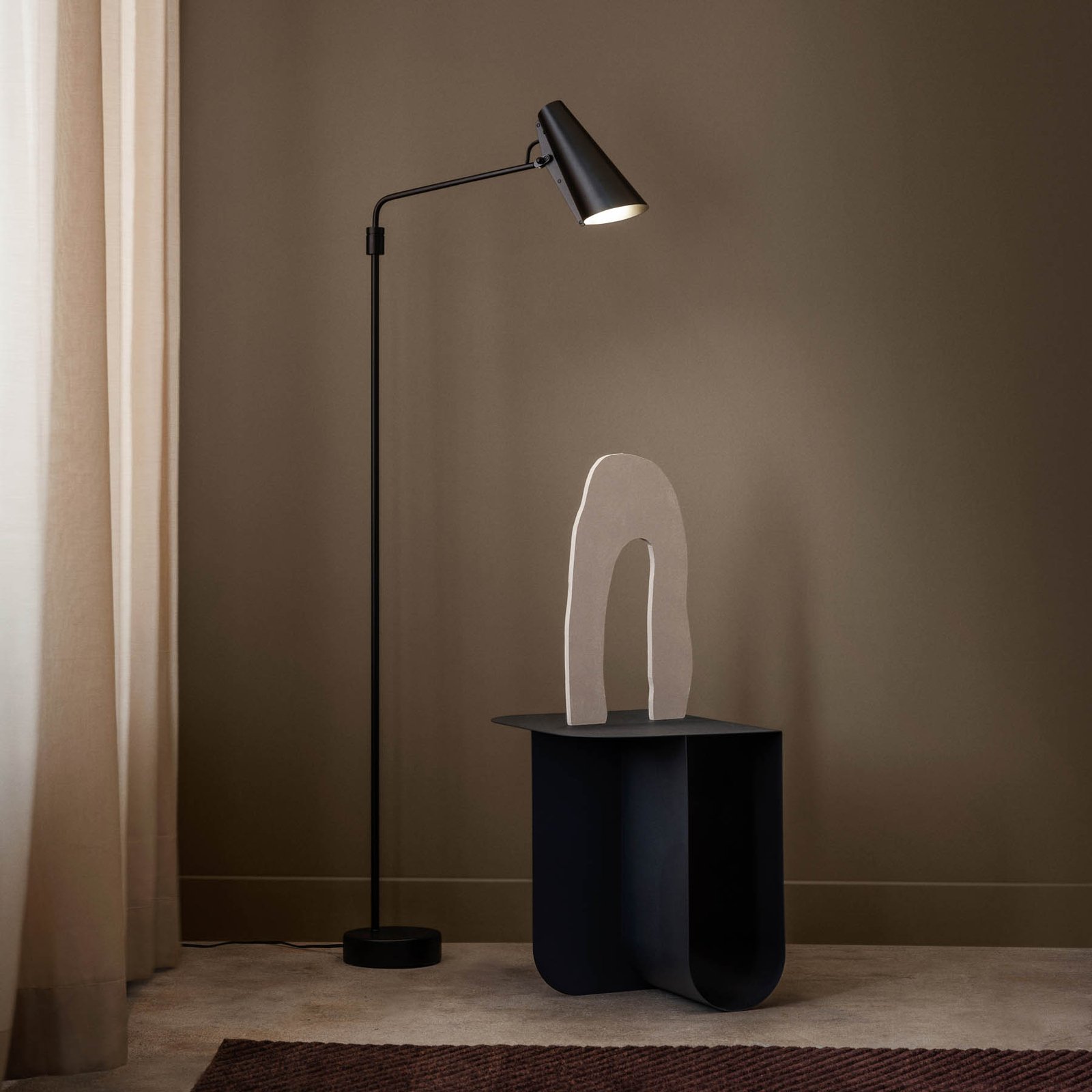 Birdy Candeeiro de Pé Swing Black/Black - Northern