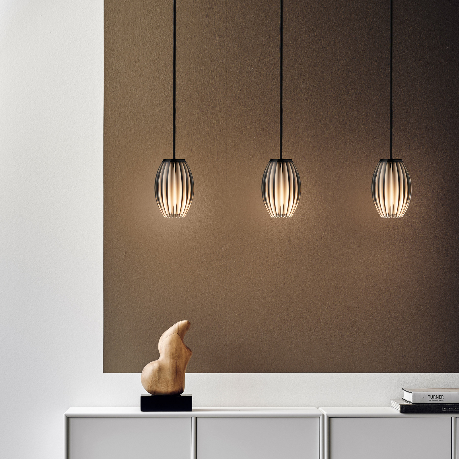 Tentacle Pendelleuchte M Black/Smoke - Herstal Tentacle Pendelleuchte M Black/Smoke - Herstal