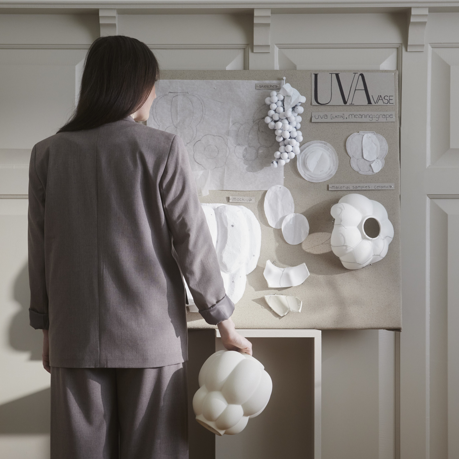 Uva Vase Small Cream - AYTM